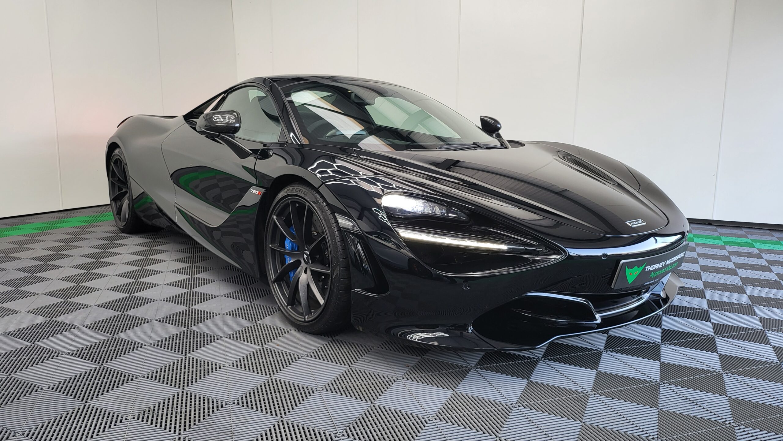 McLaren 720s Spider