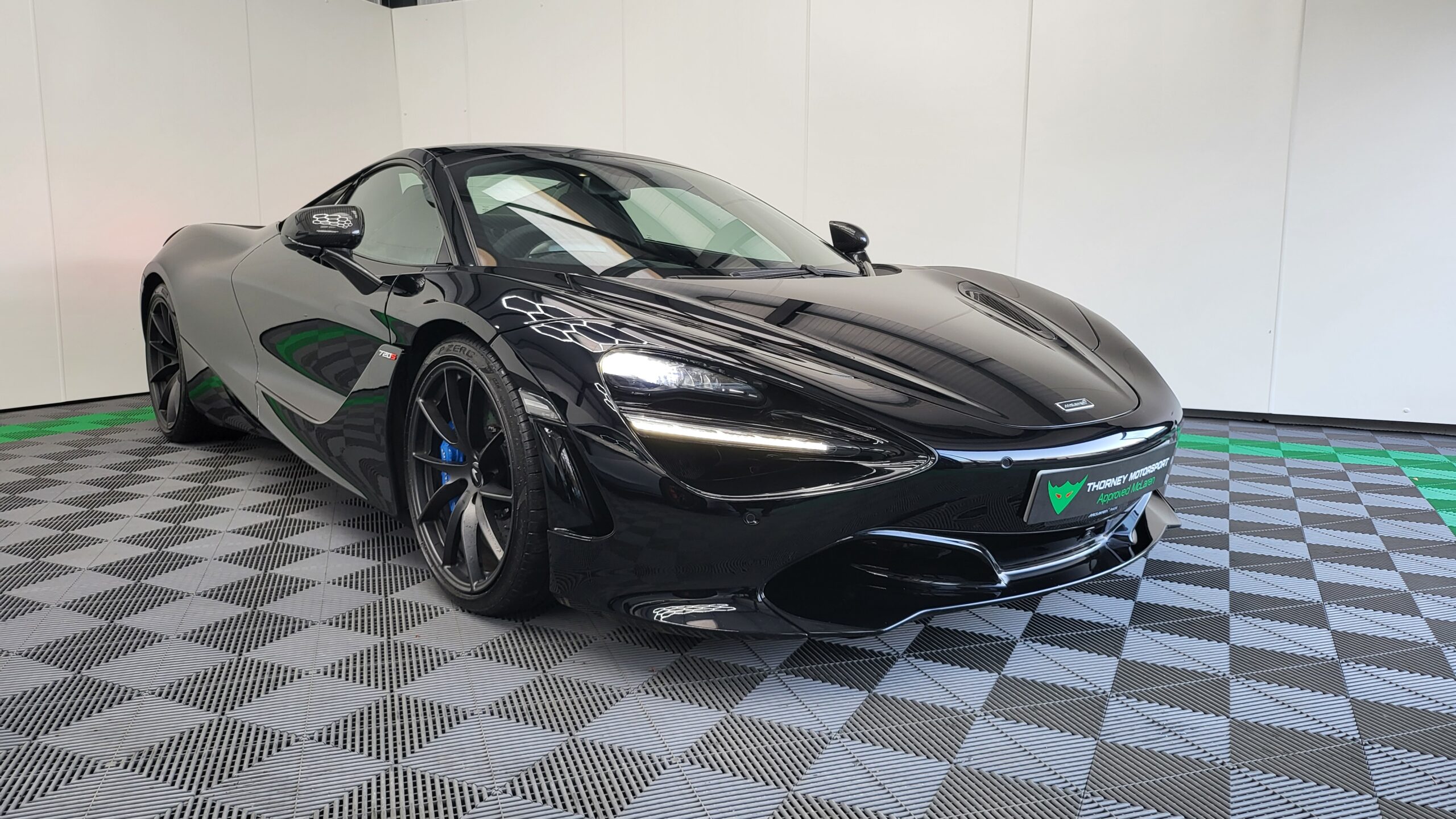 McLaren 720s Spider