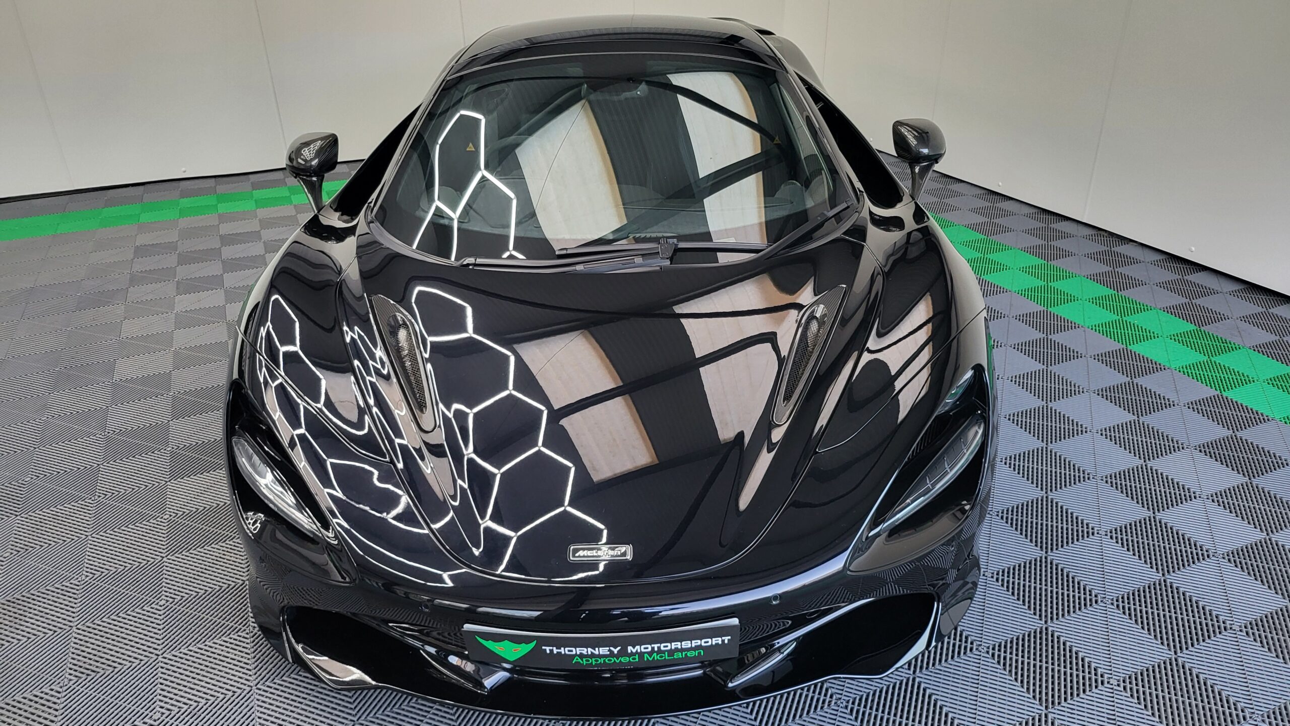 McLaren 720s Spider