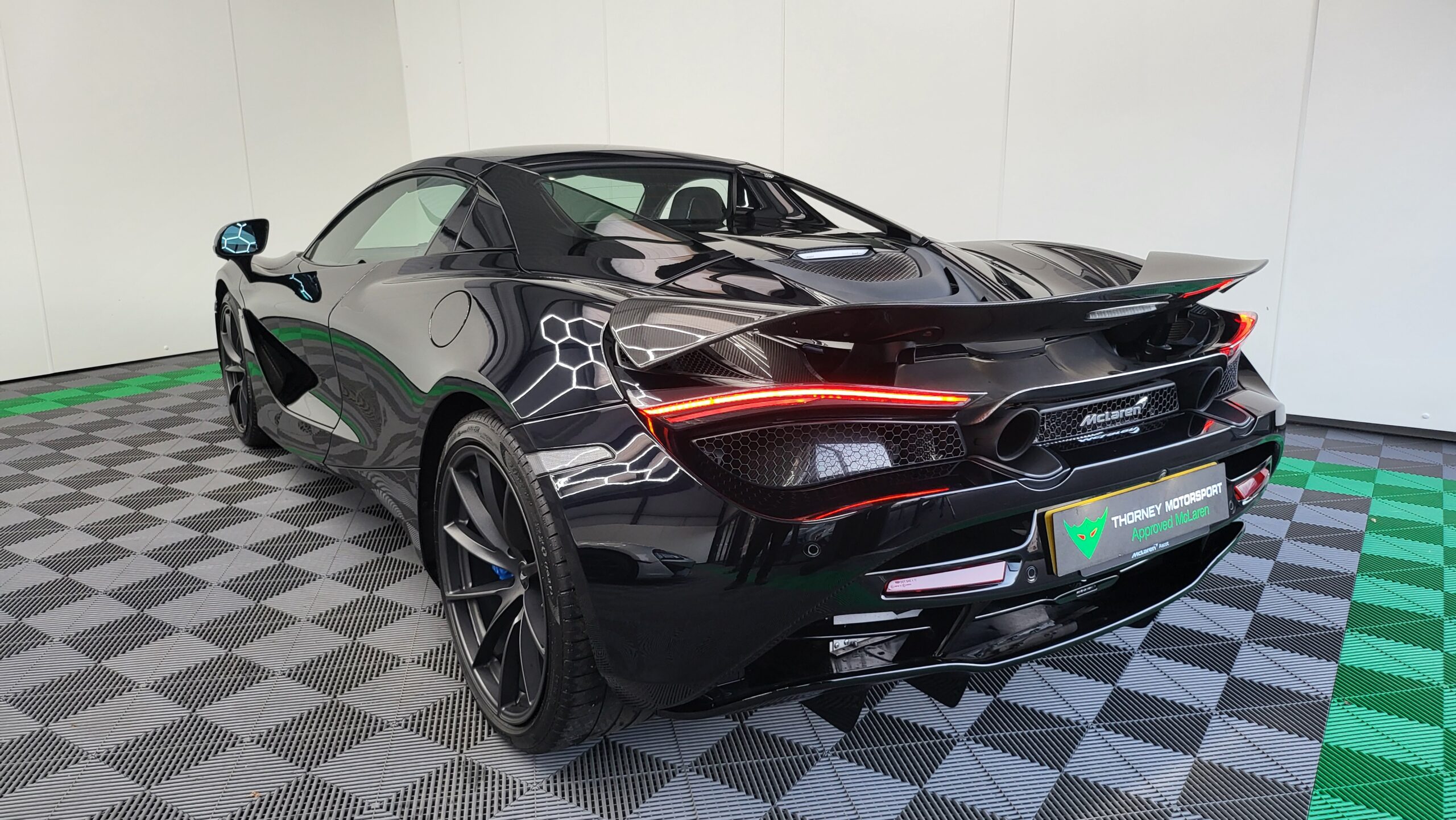 McLaren 720s Spider