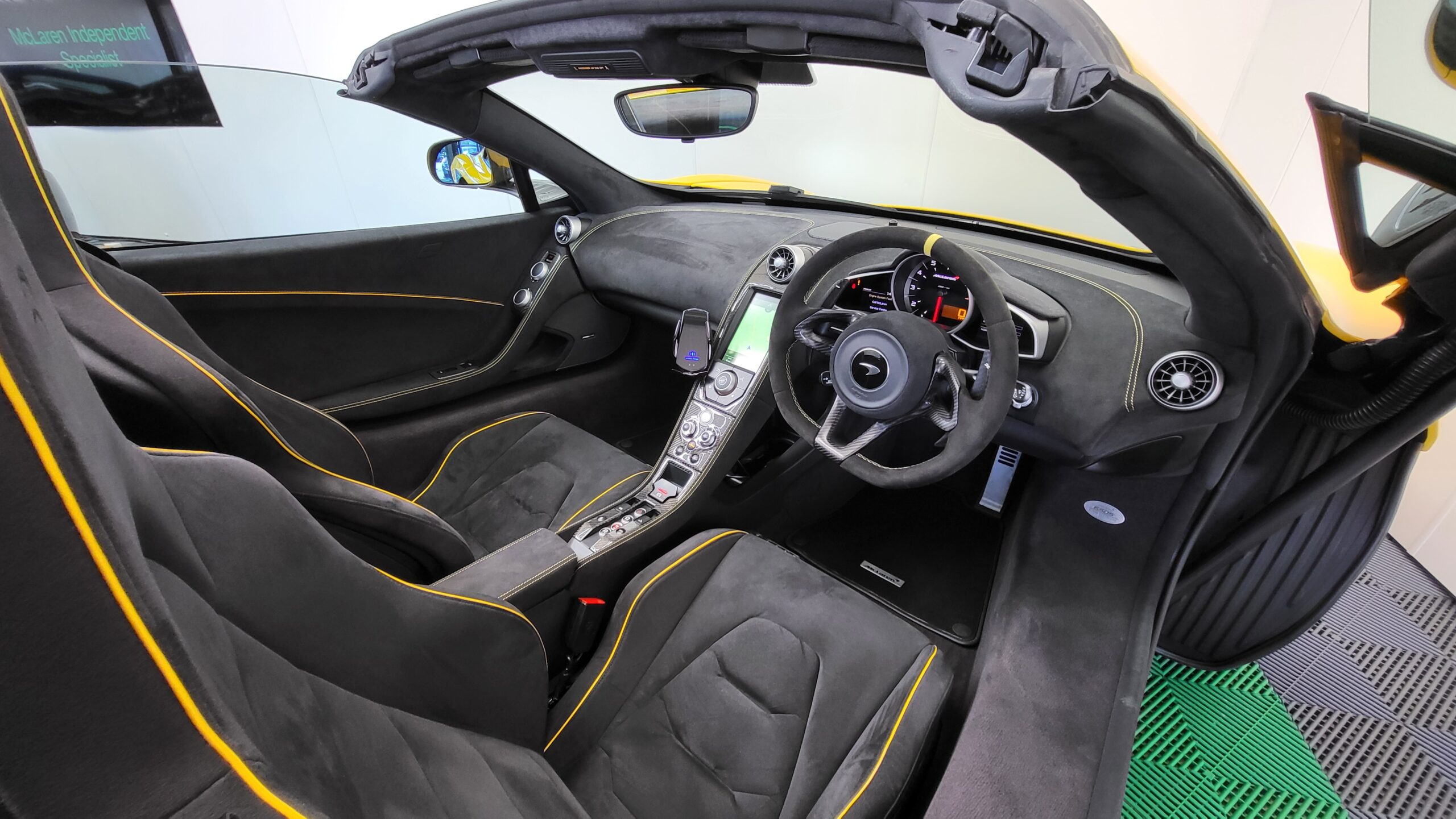 McLaren 650s Spider SOLD