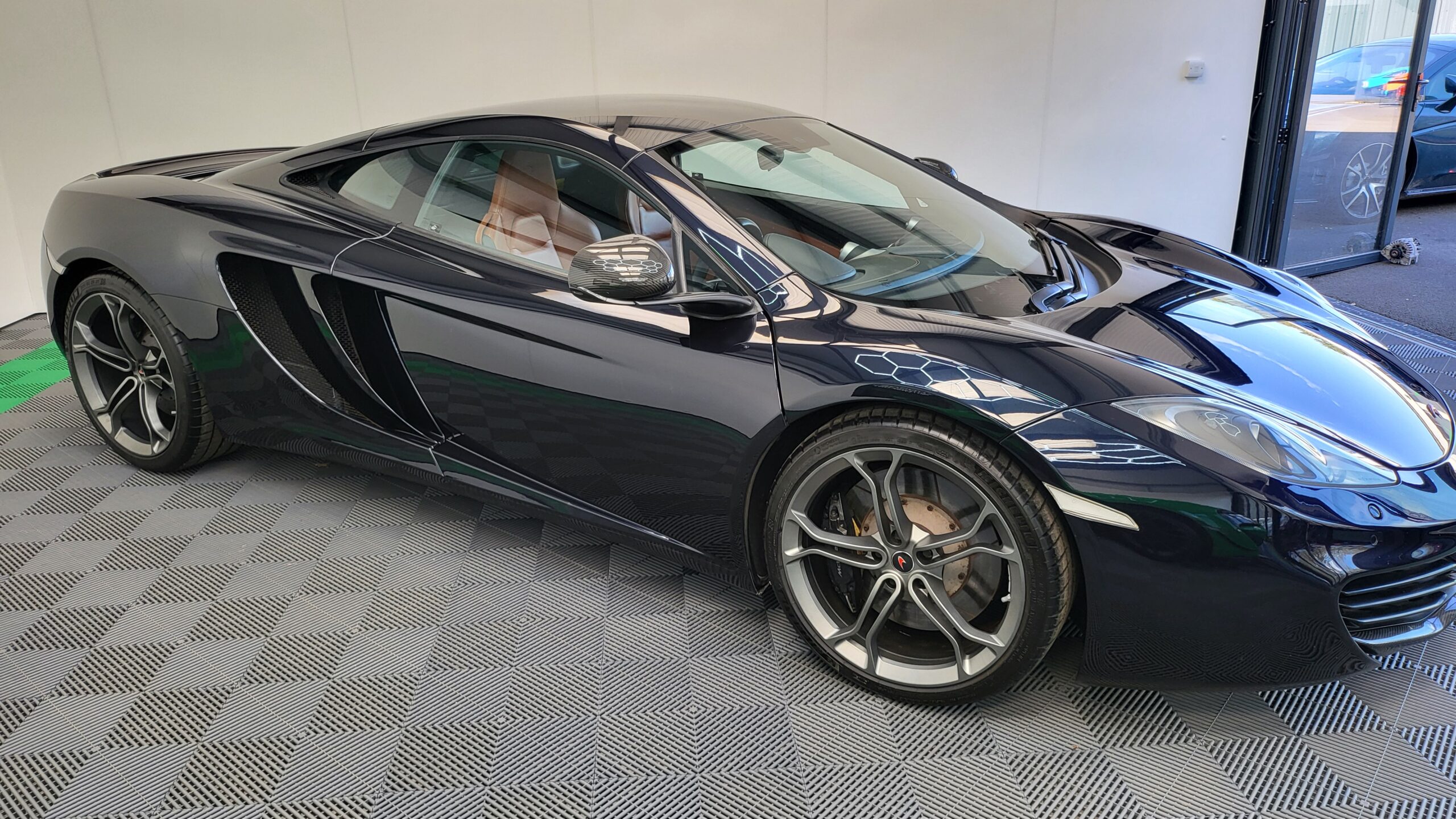 McLaren 12c Coupe