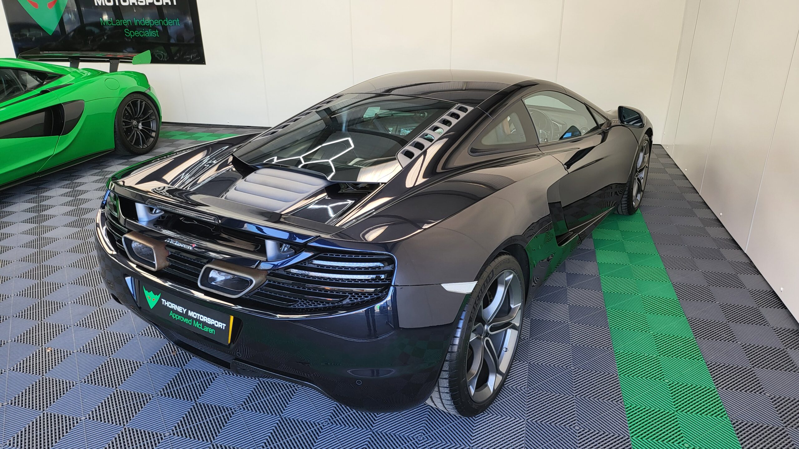 McLaren 12c Coupe