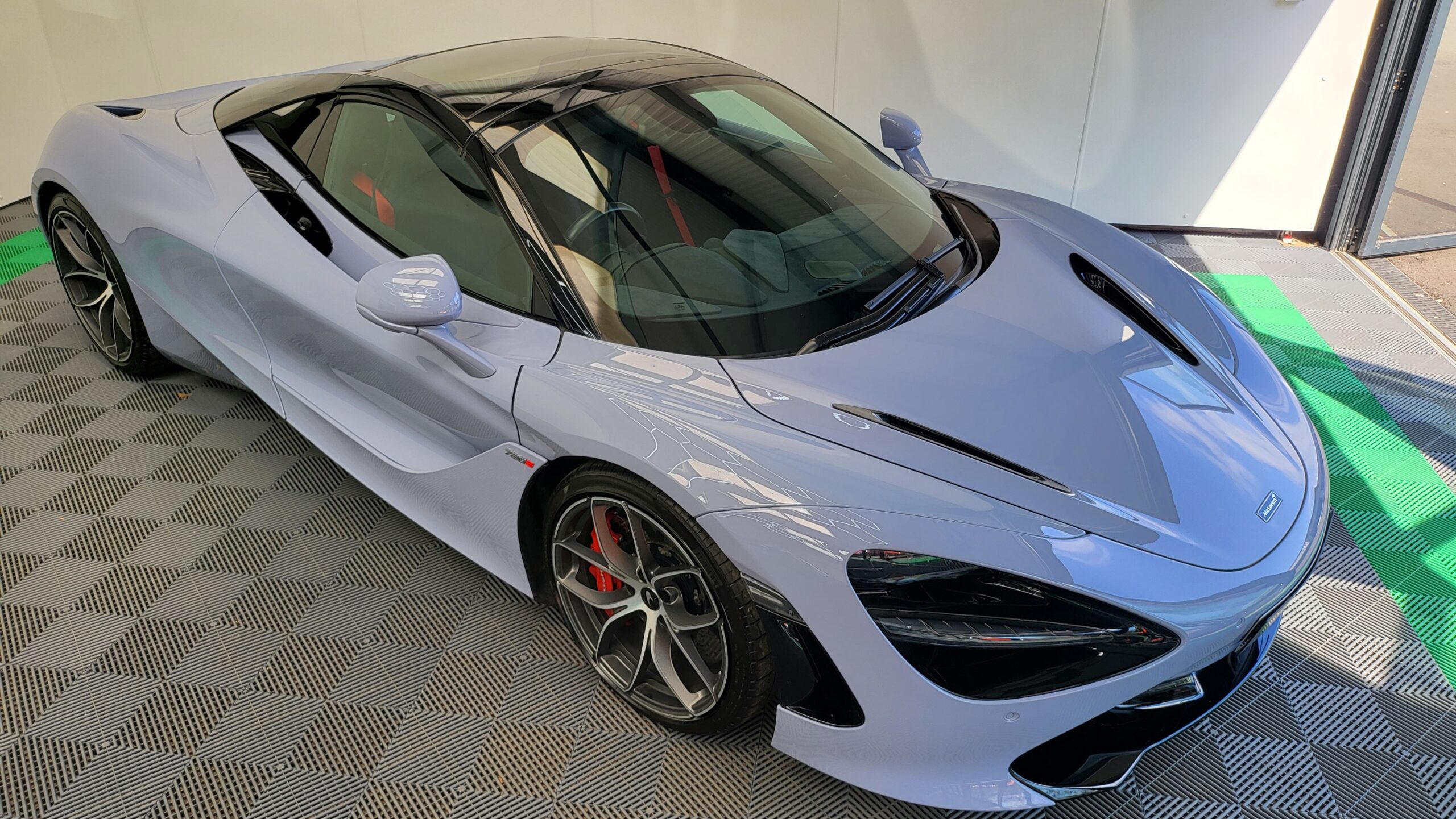 McLaren 720s Spider