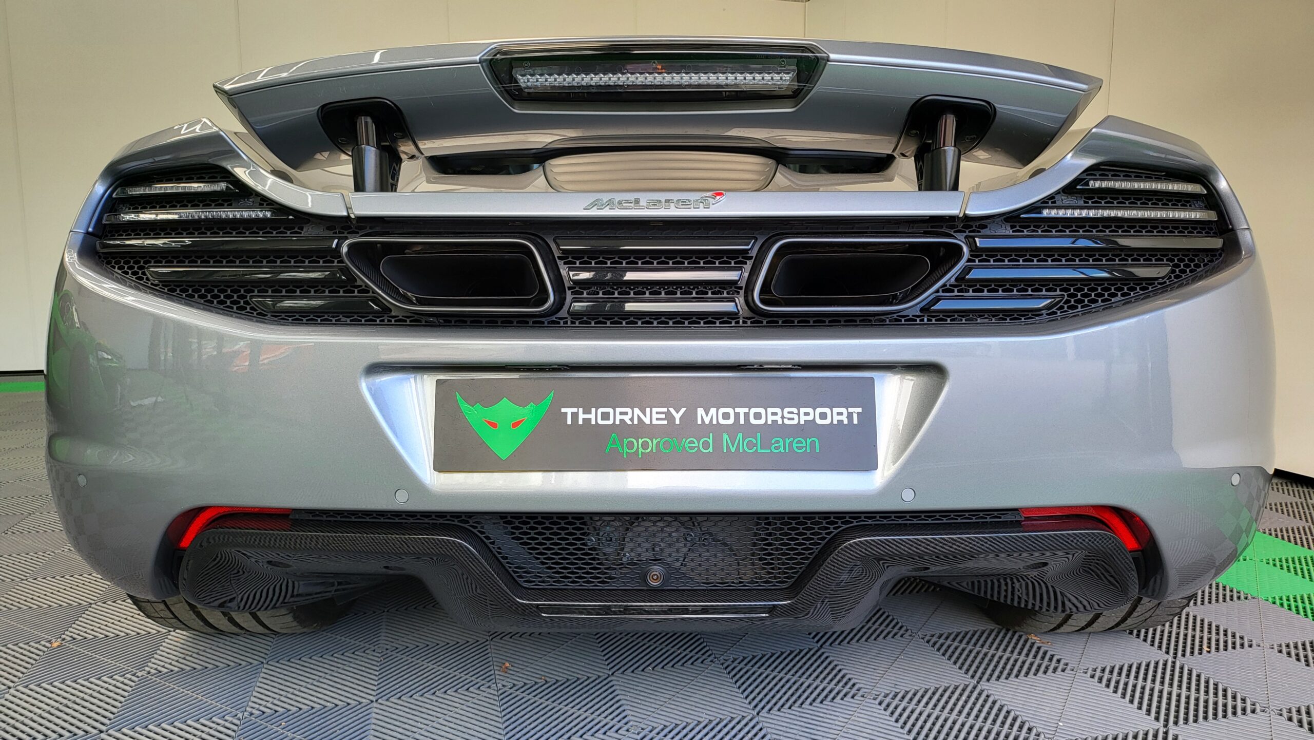 McLaren 12c Coupe