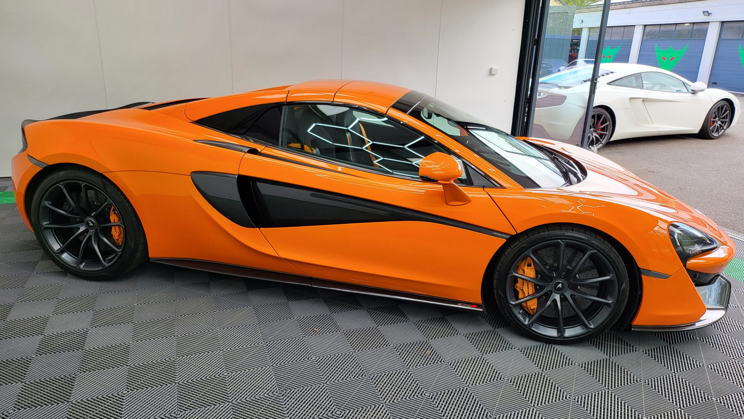 McLaren 570s Spider