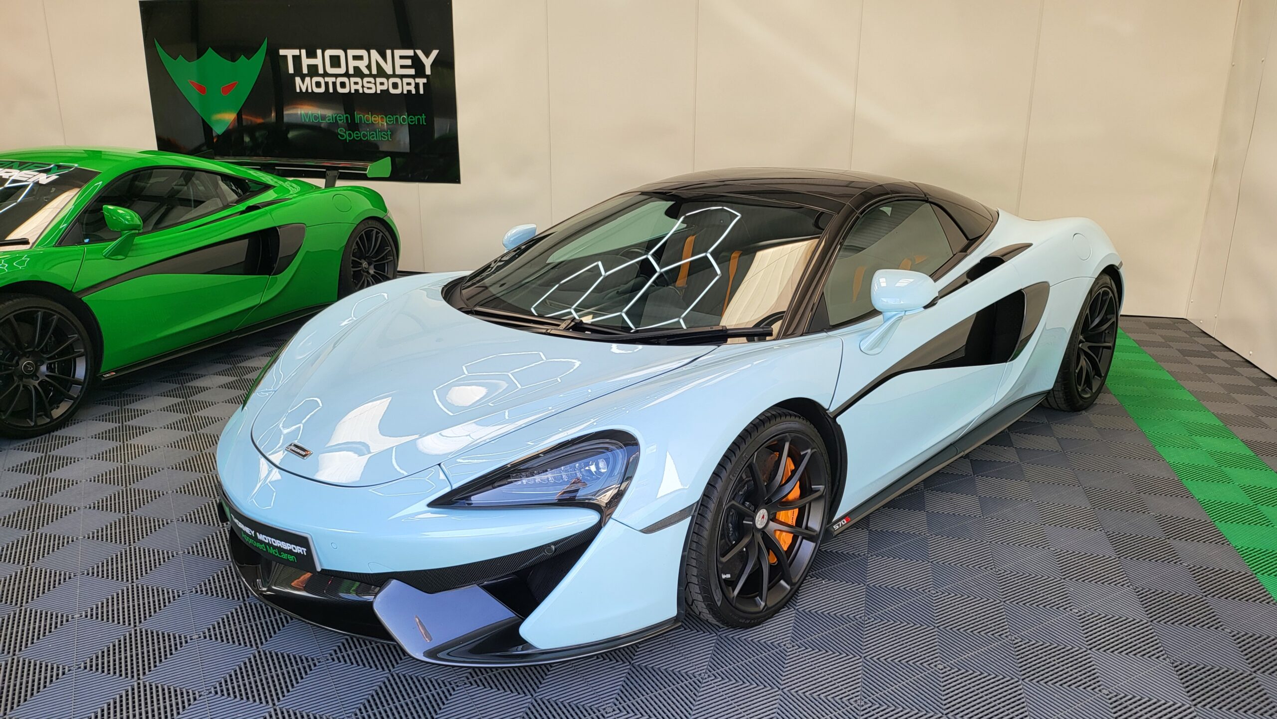 McLaren 570s Spider
