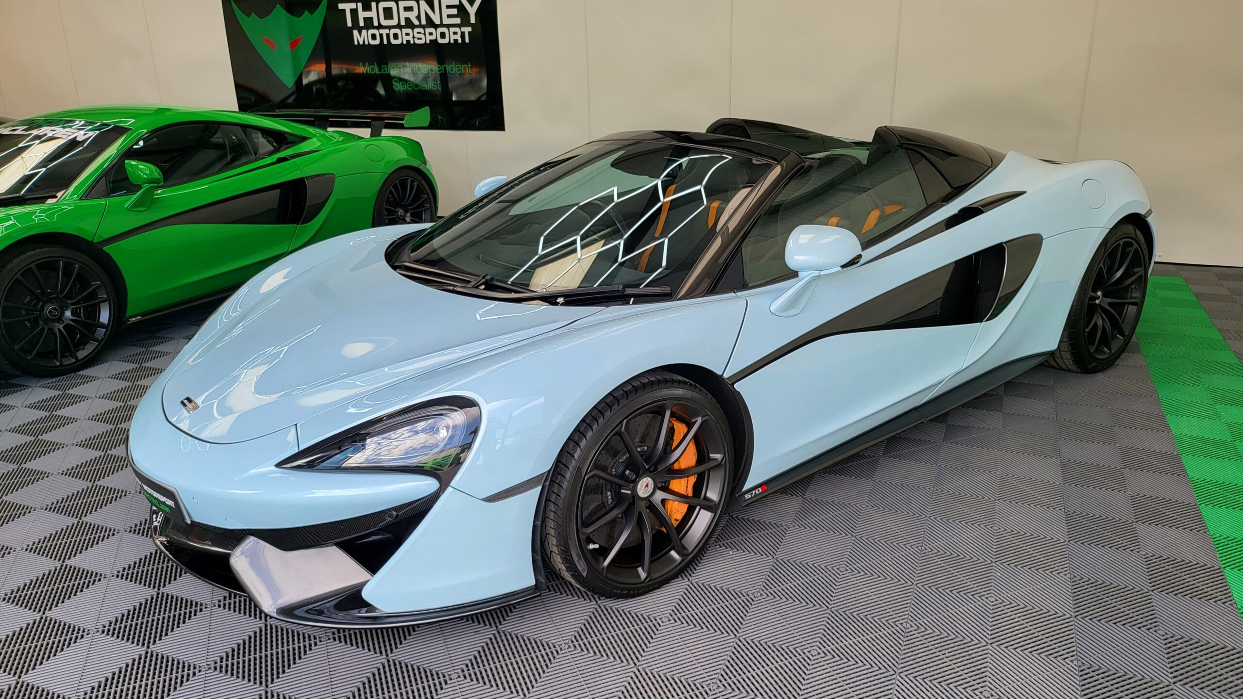 McLaren 570s Spider