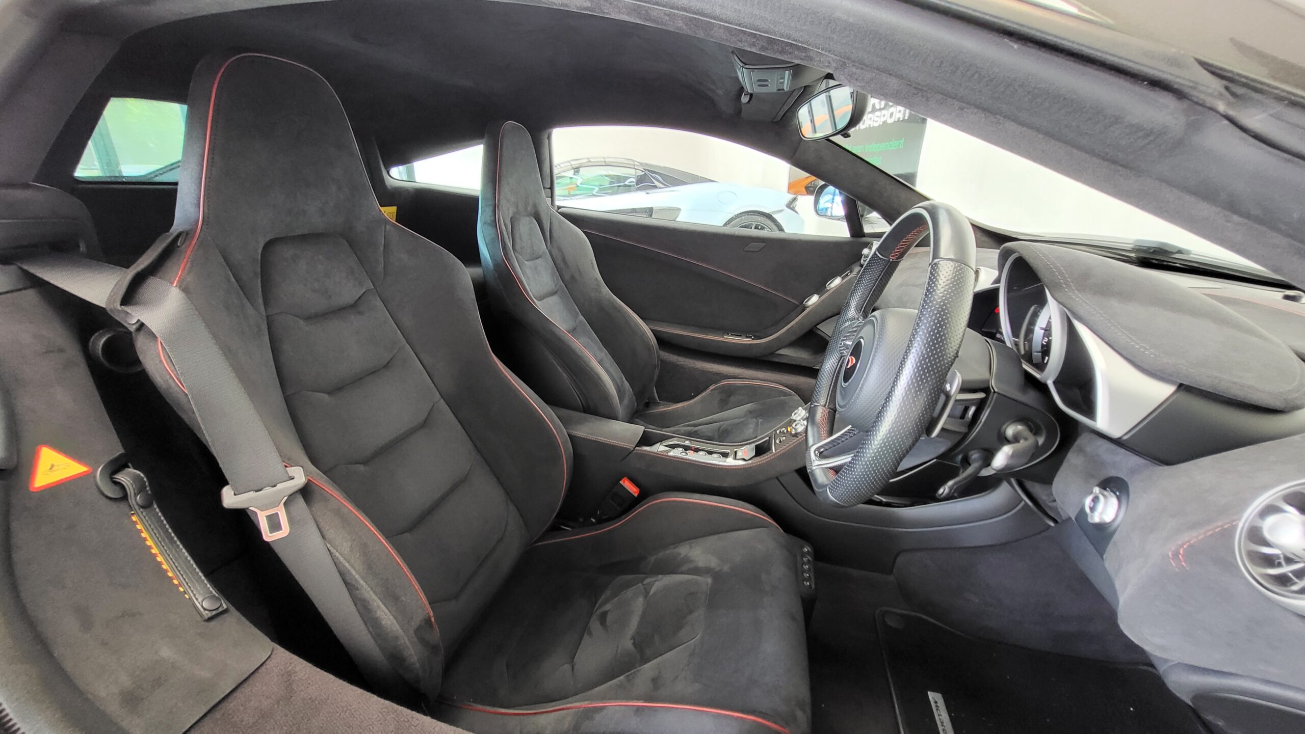 McLaren 650s Coupe