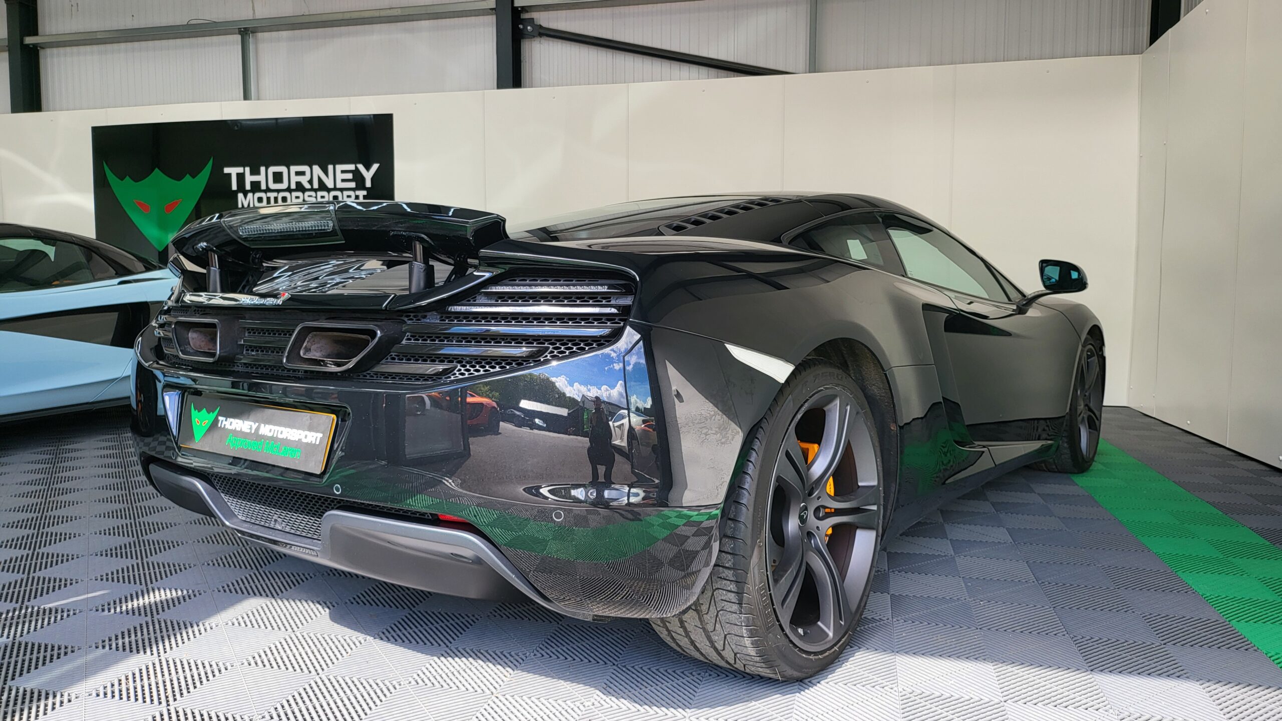 McLaren 12c Coupe
