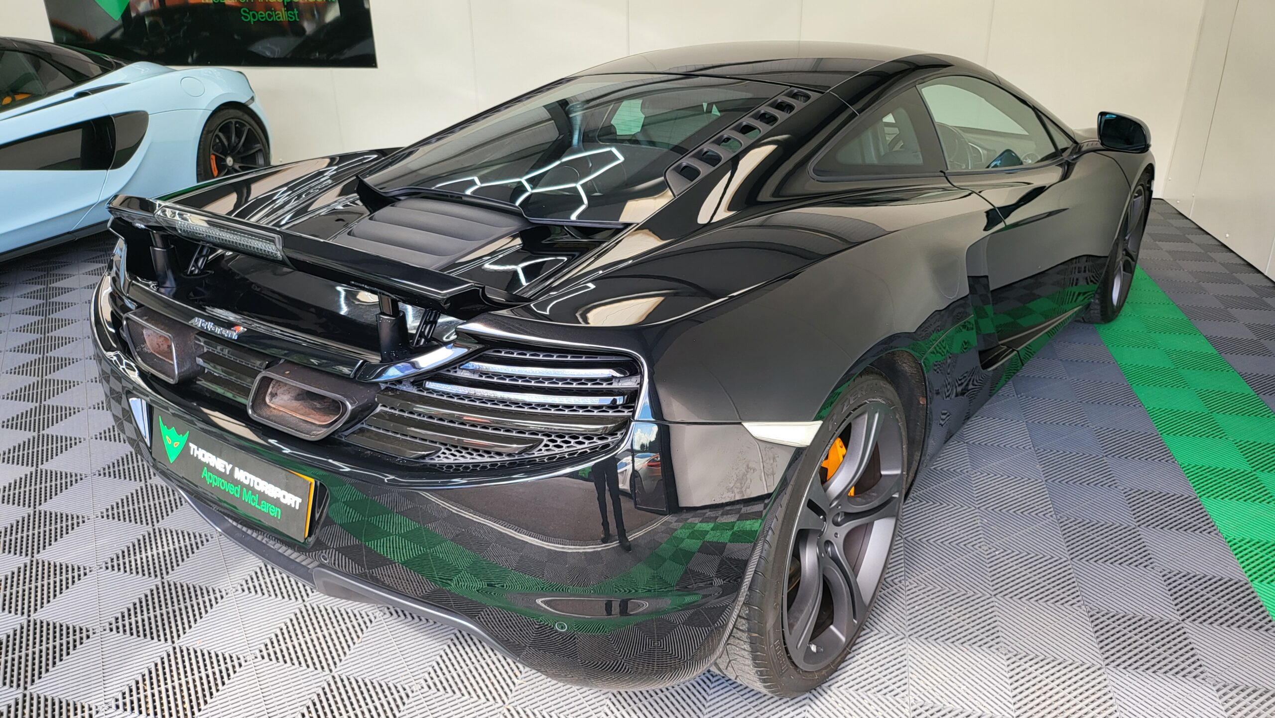 McLaren 12c Coupe