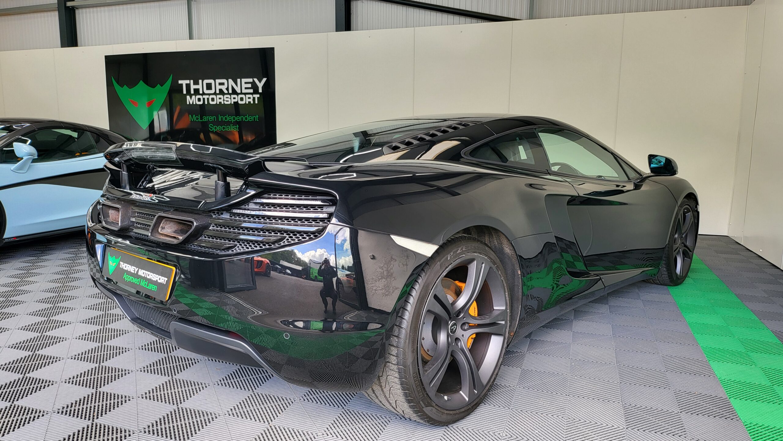 McLaren 12c Coupe