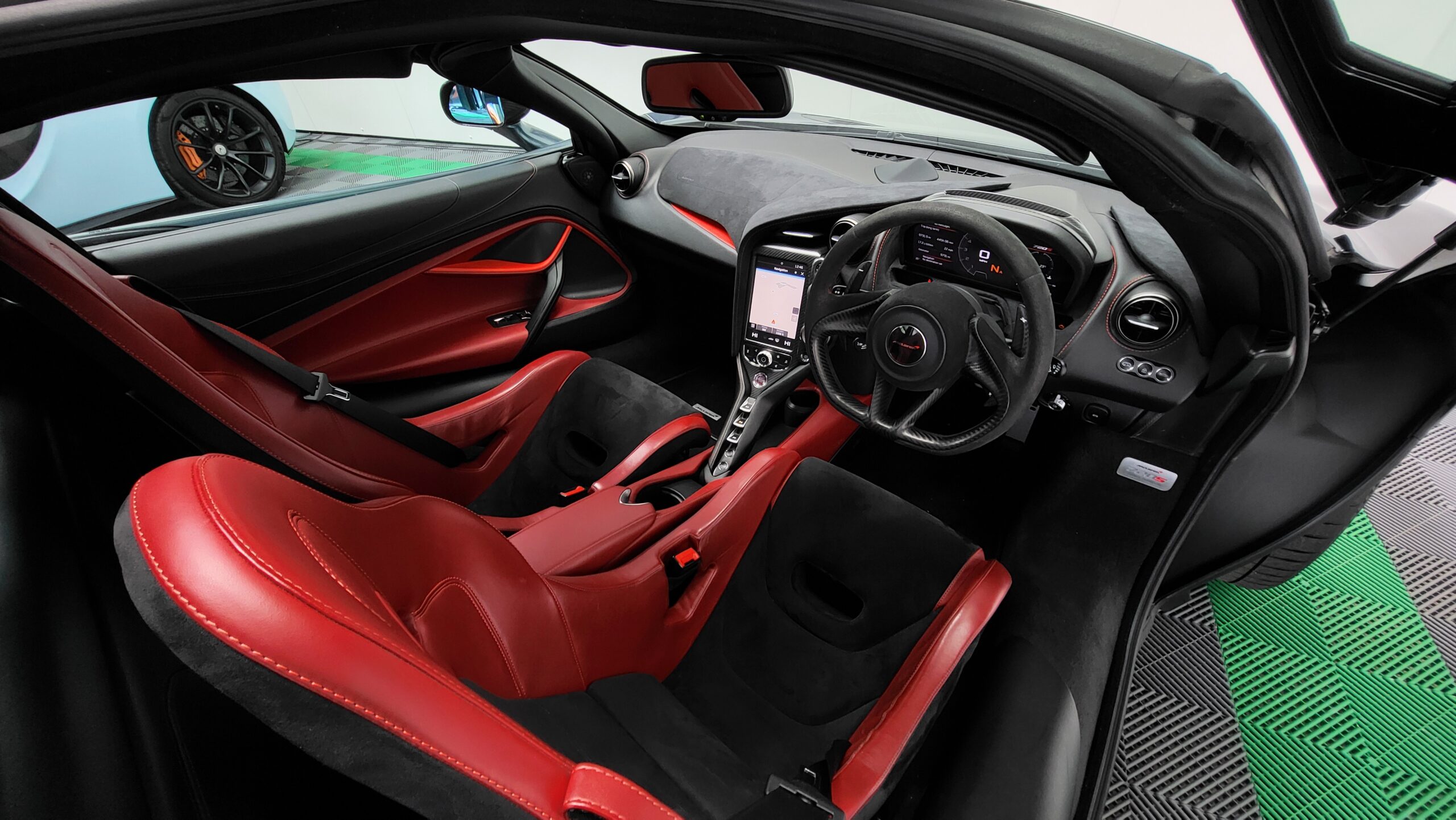 McLaren 720s Coupe