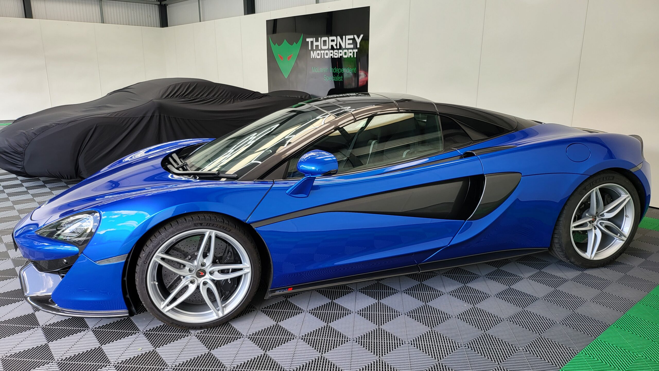 McLaren 570s Spider