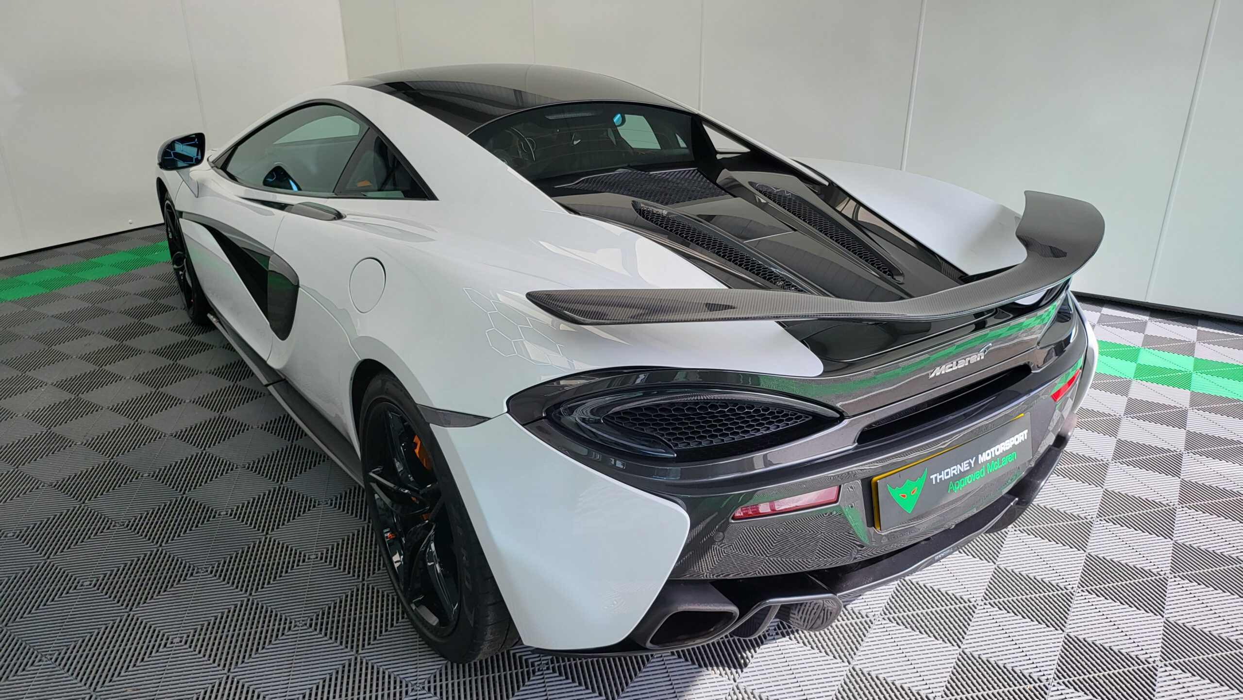 McLaren 570s Coupe