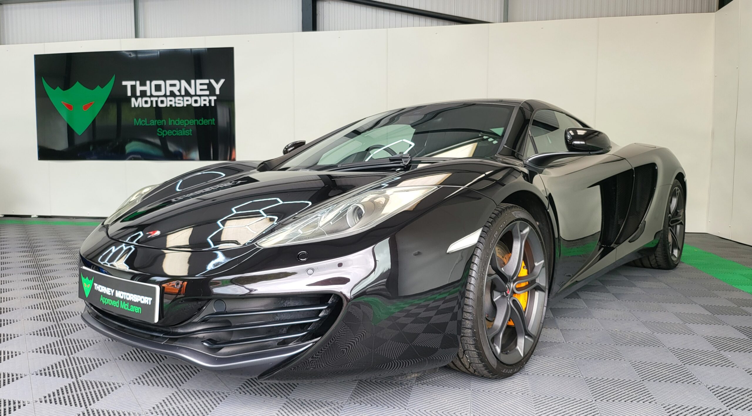 McLaren 12c Coupe