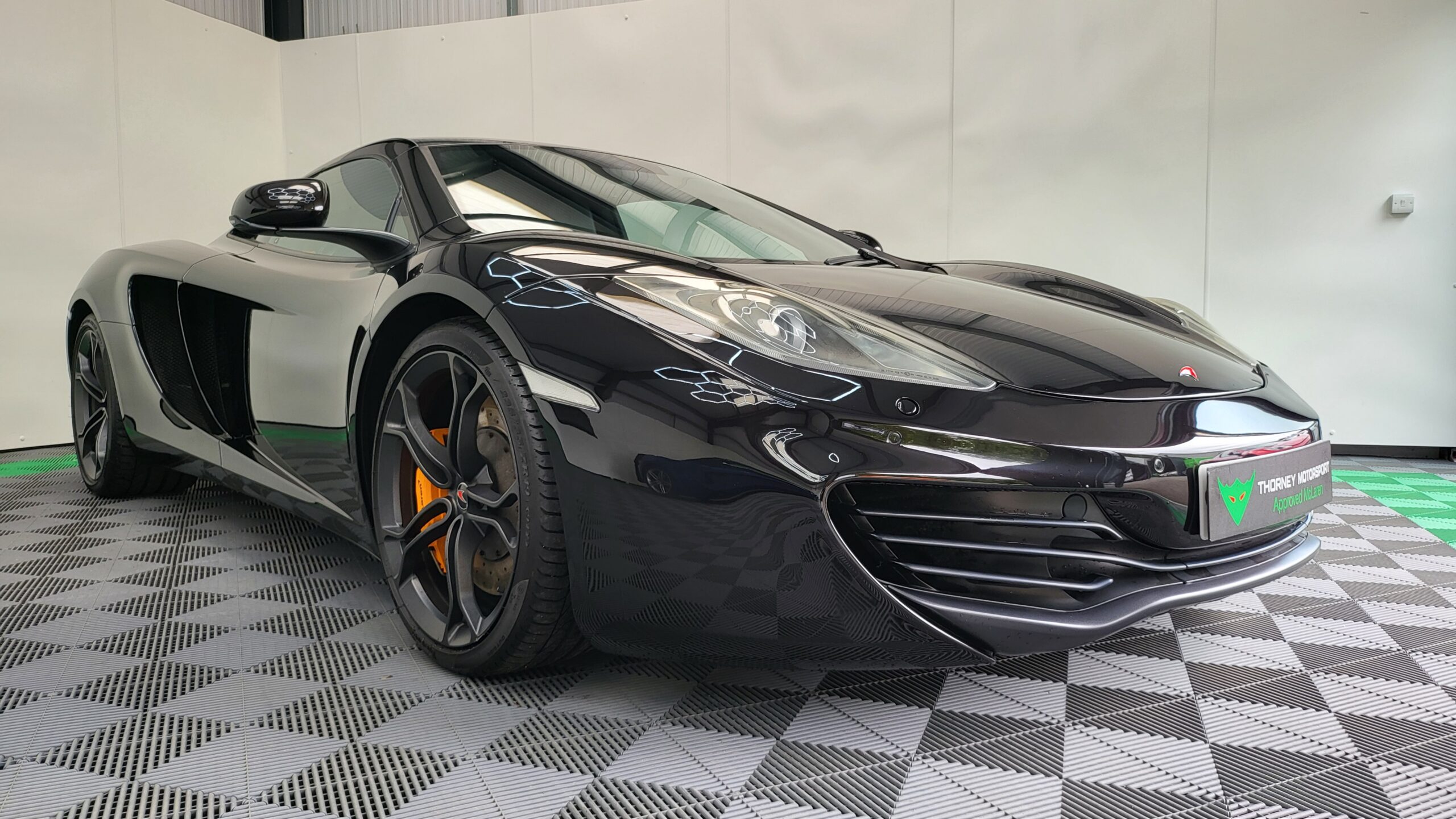 McLaren 12c Coupe