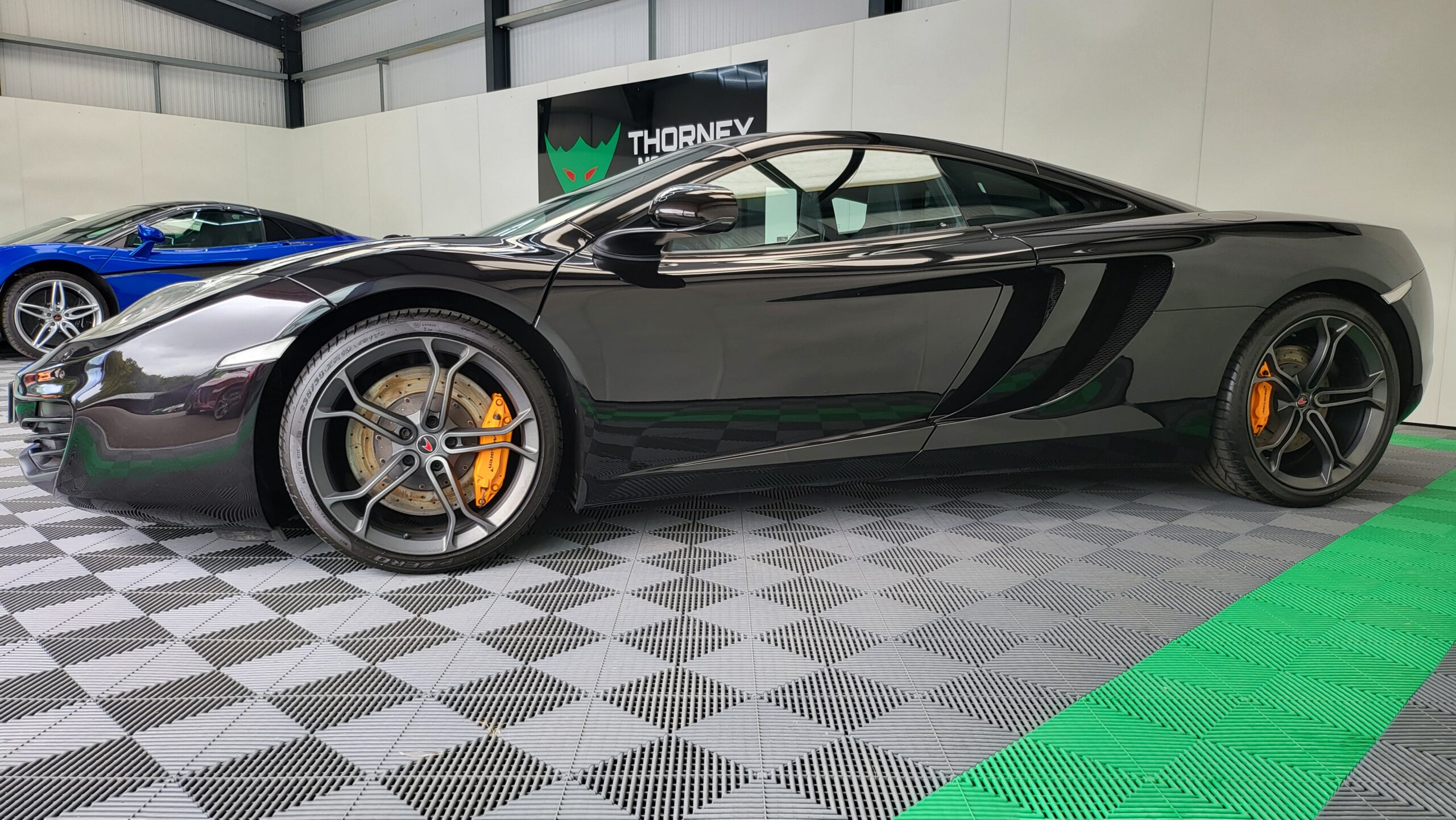 McLaren 12c Coupe
