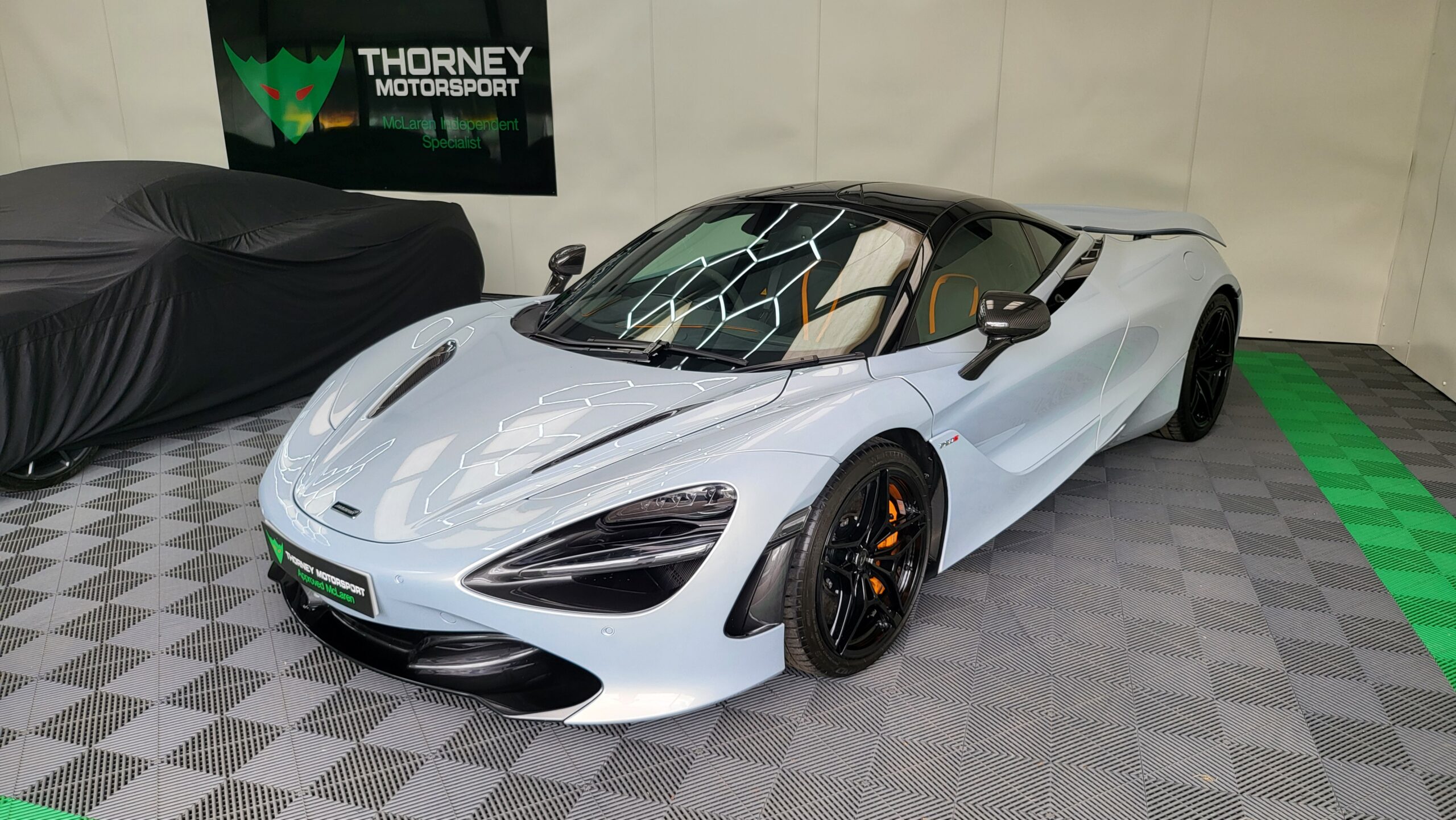 McLaren 720s Coupe