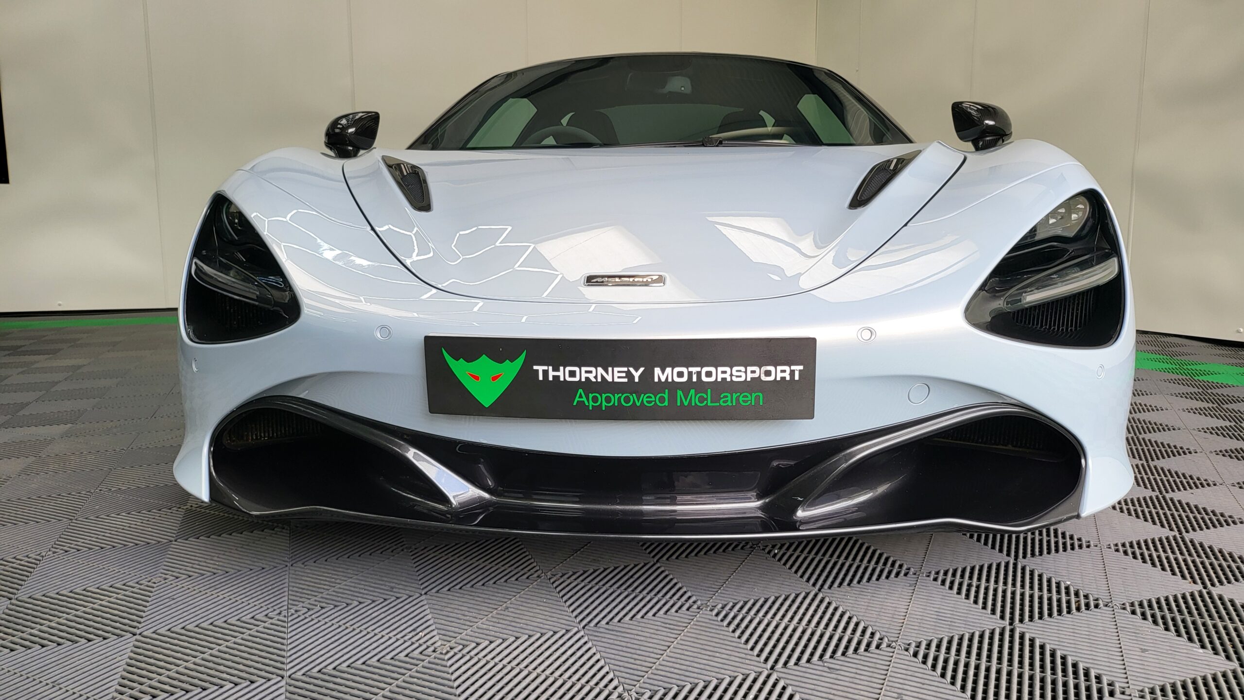 McLaren 720s Coupe