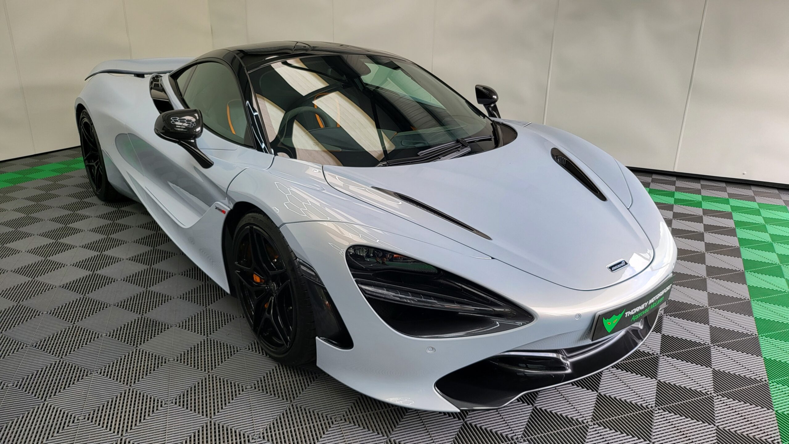 McLaren 720s Coupe