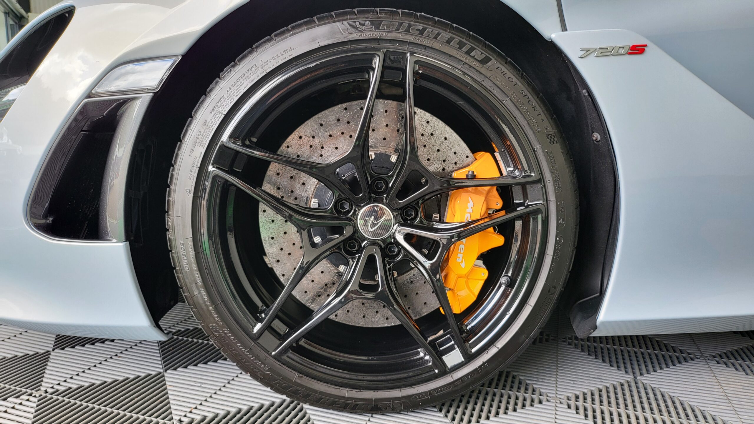 McLaren 720s Coupe