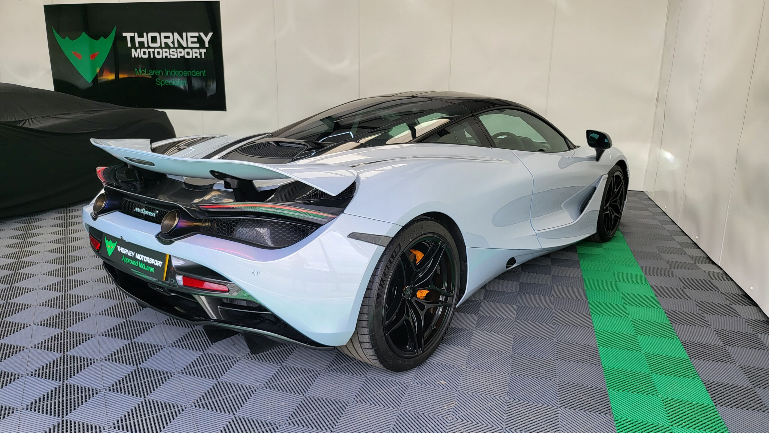 McLaren 720s Coupe