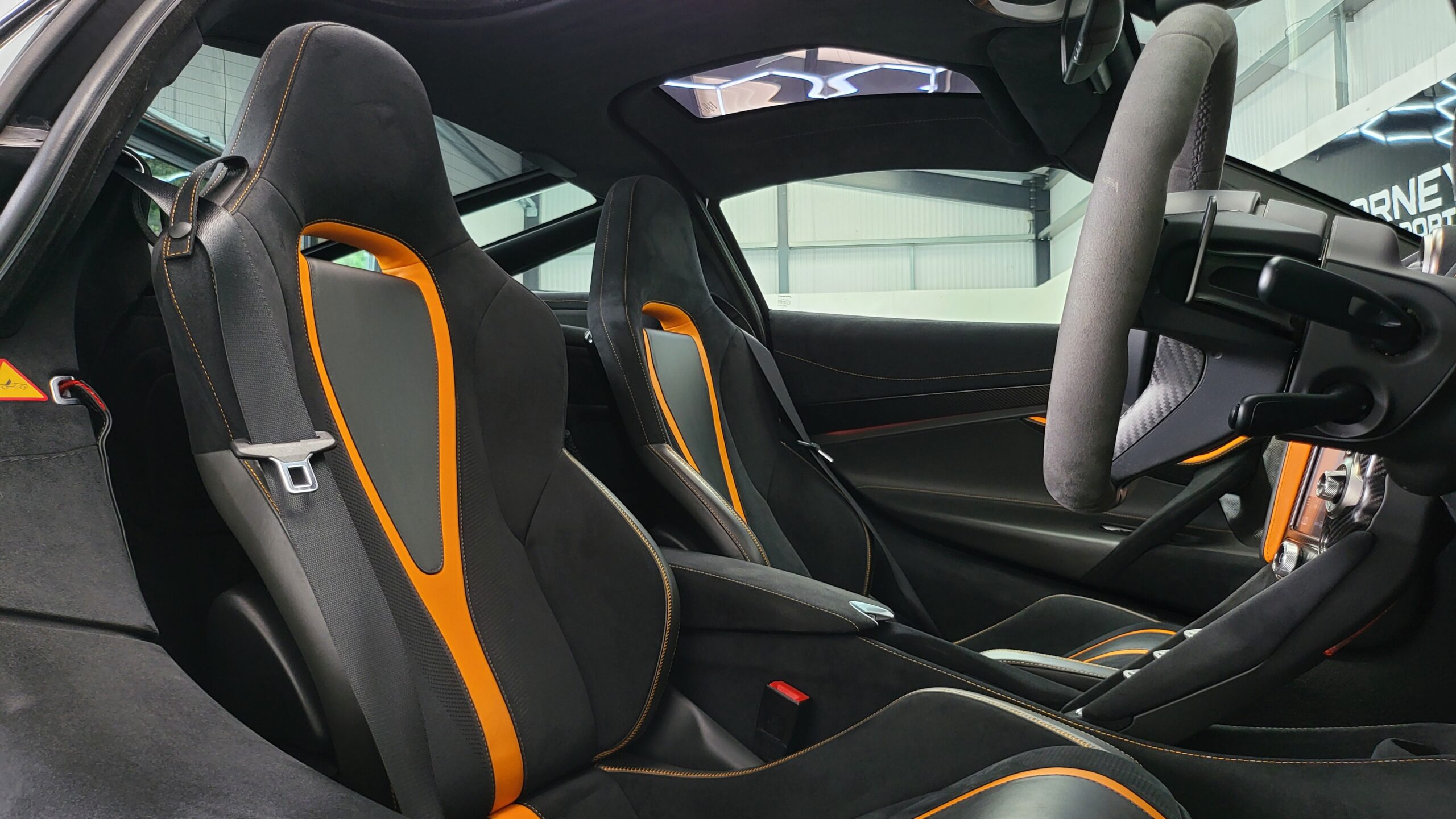 McLaren 720s Coupe