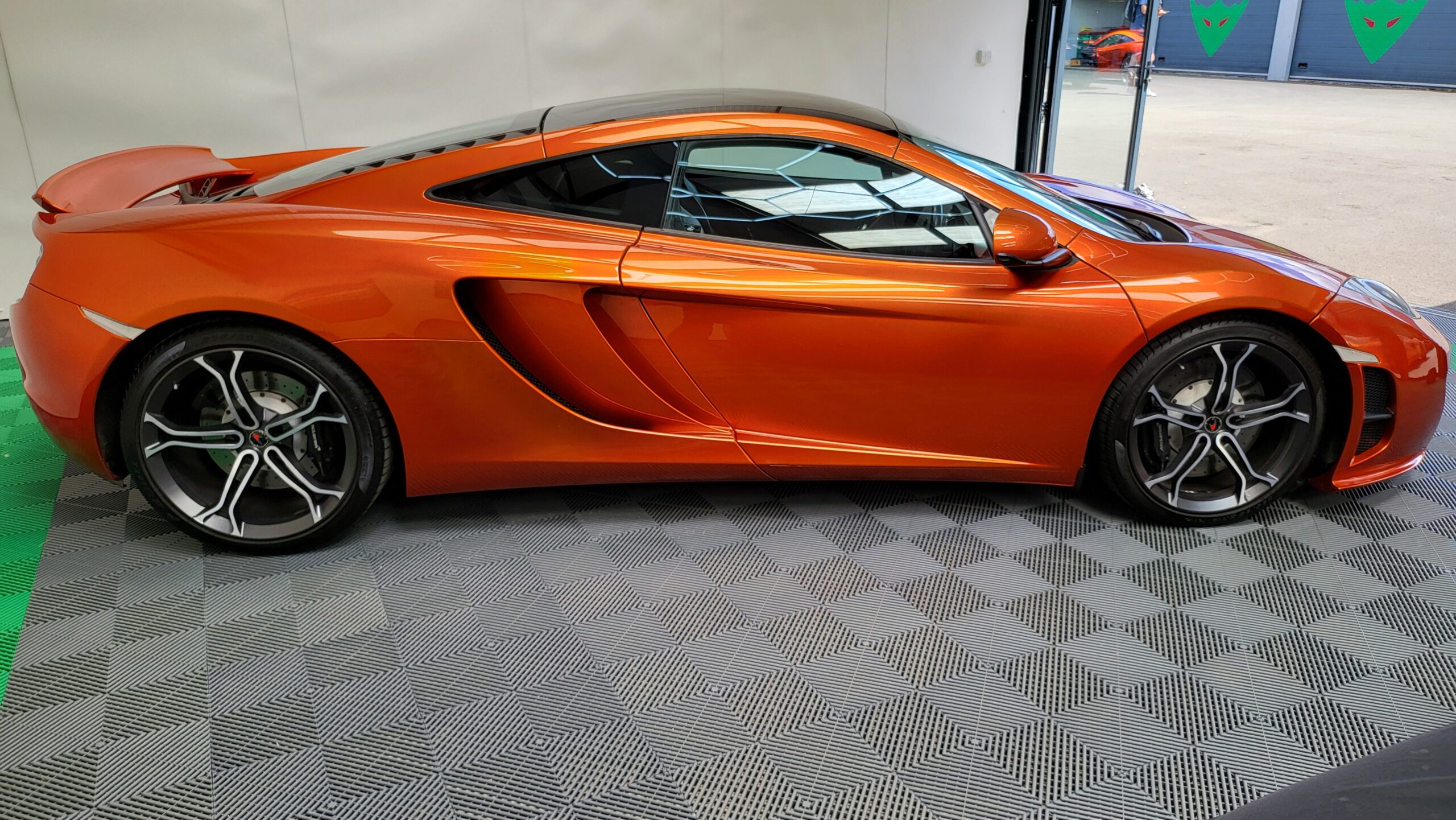 McLaren 12c Coupe