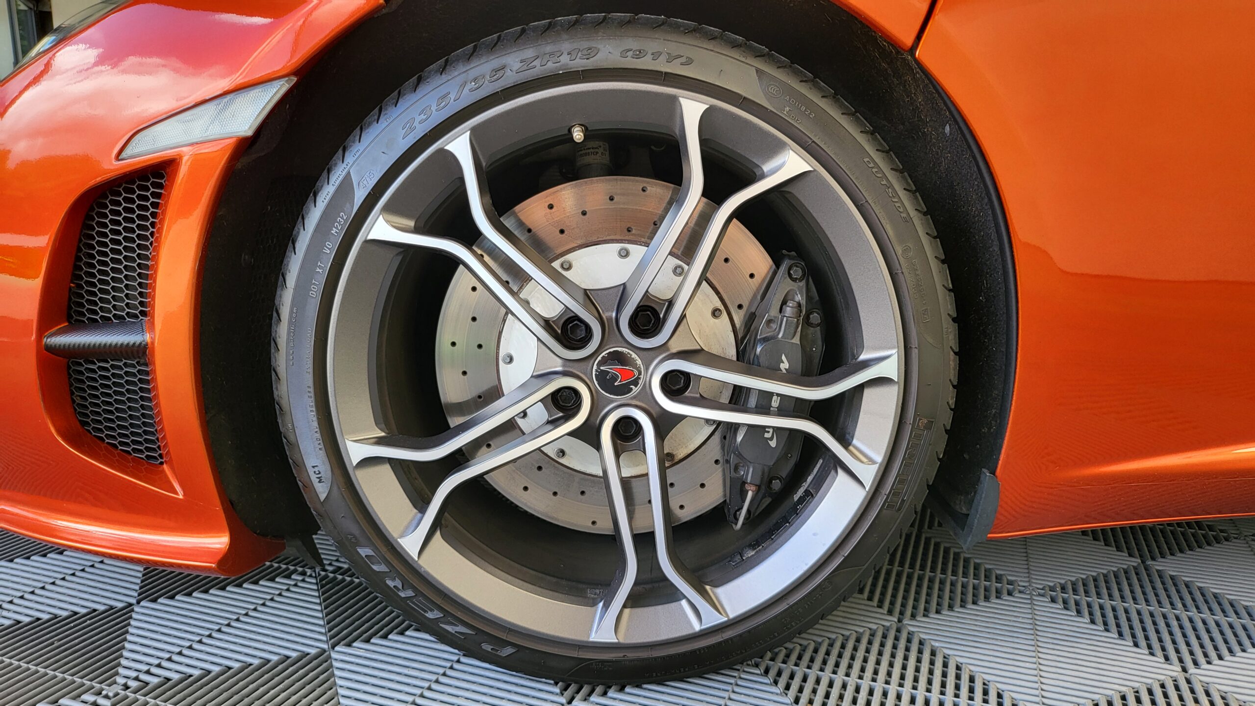 McLaren 12c Coupe