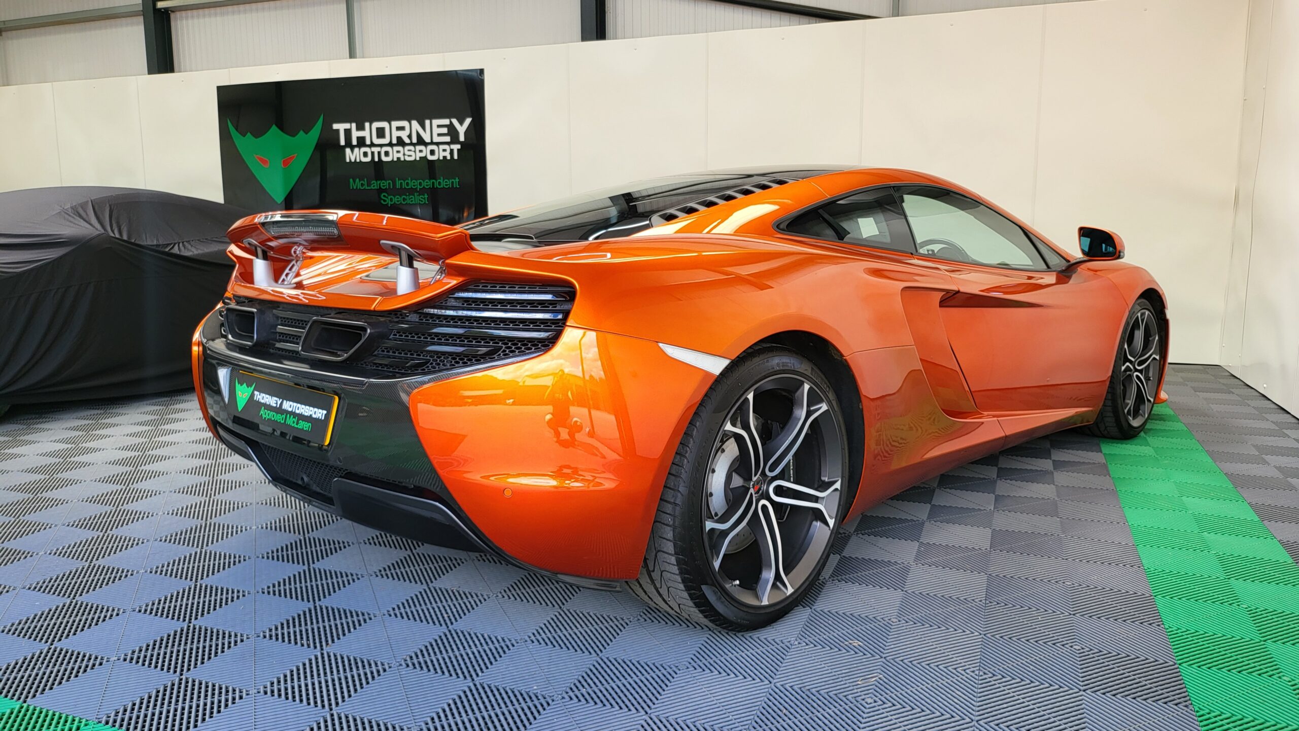 McLaren 12c Coupe
