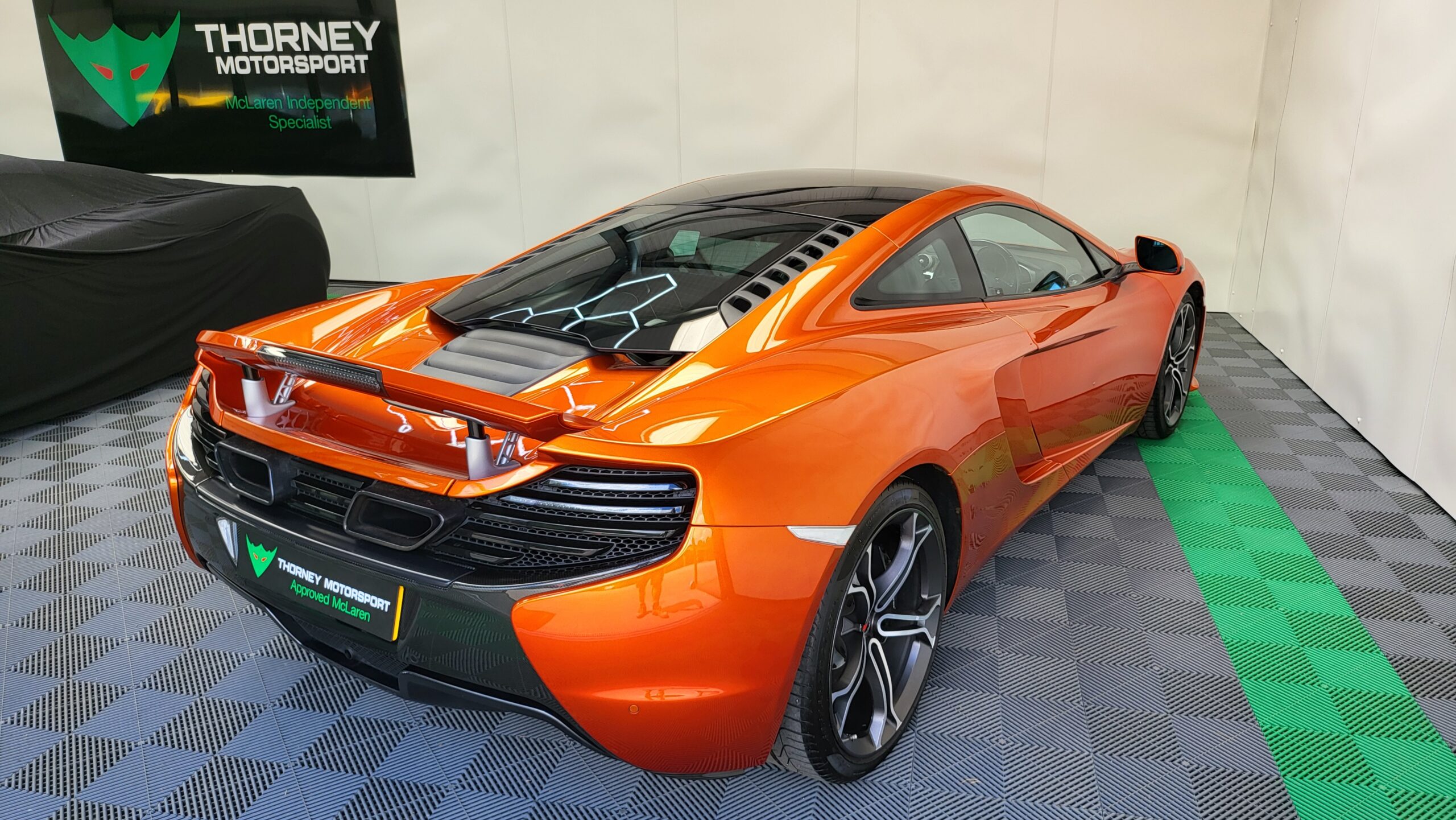 McLaren 12c Coupe