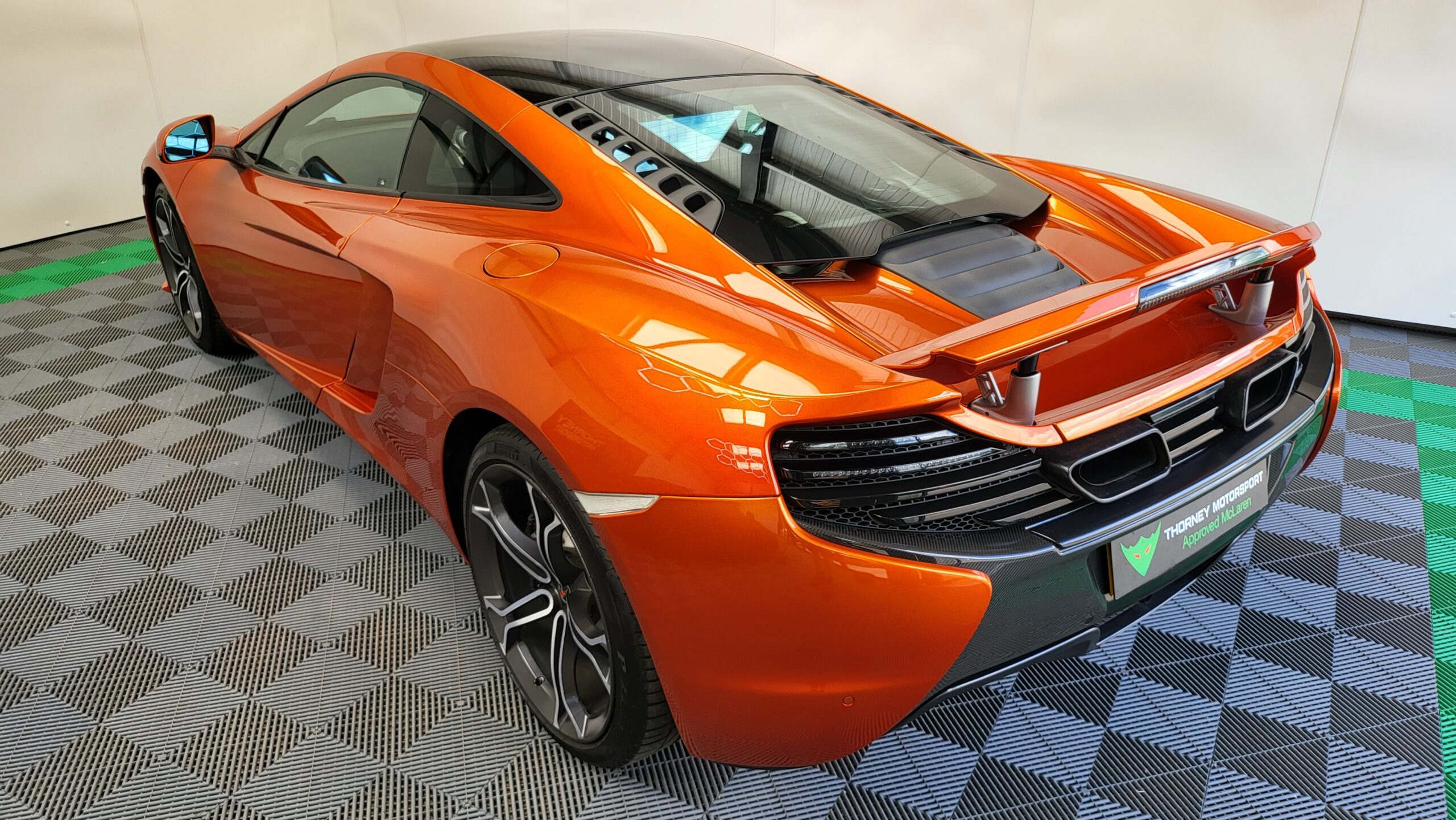 McLaren 12c Coupe