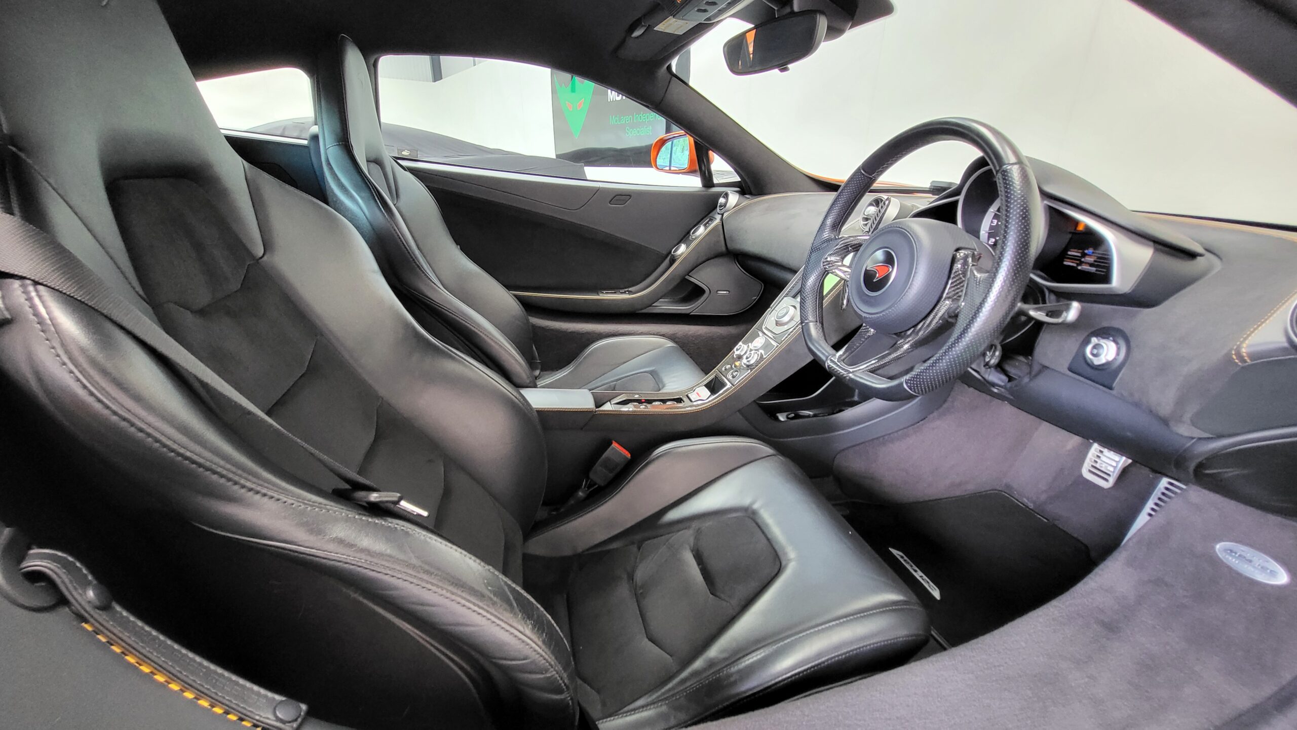 McLaren 12c Coupe