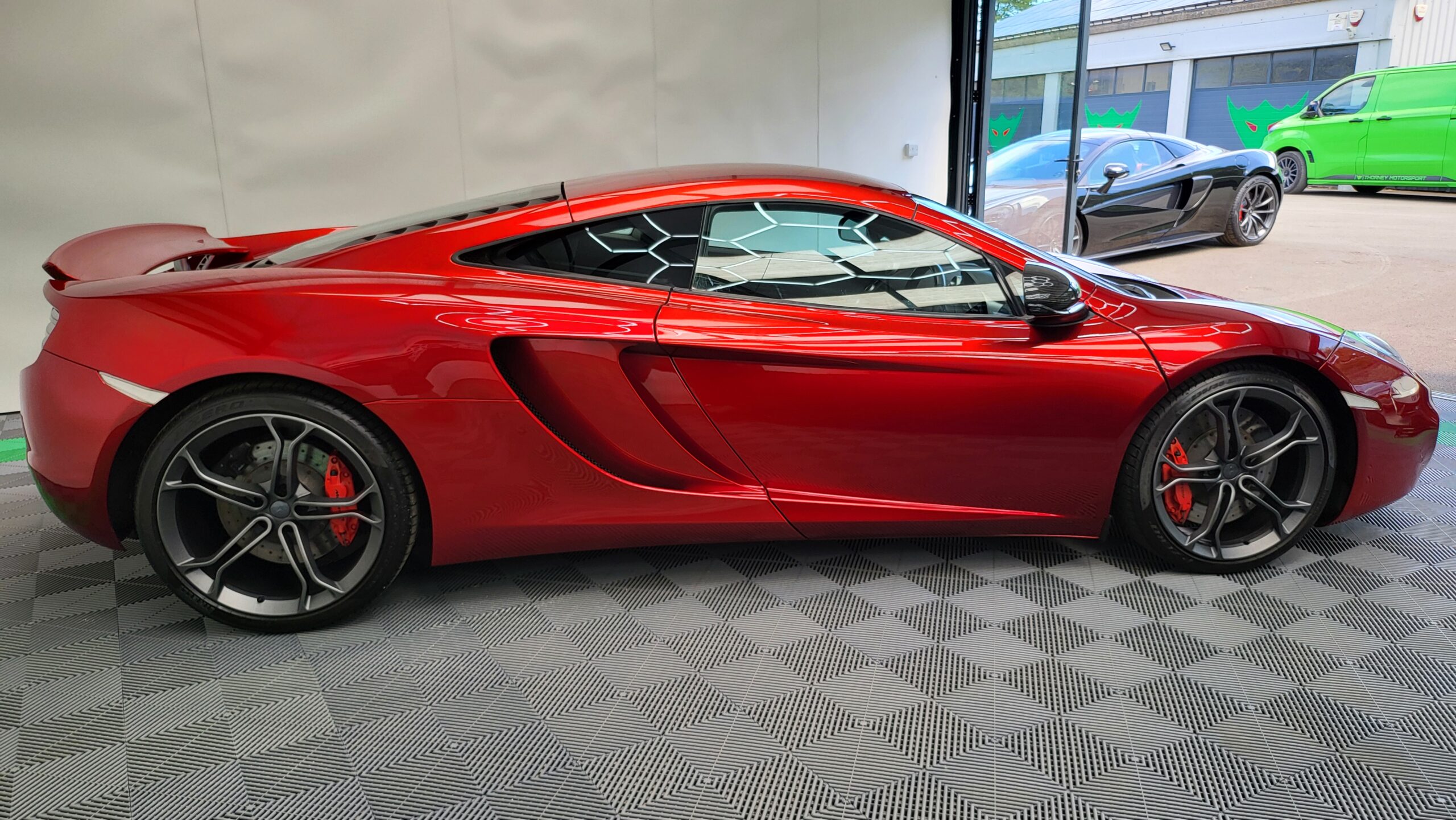 McLaren 12c Coupe