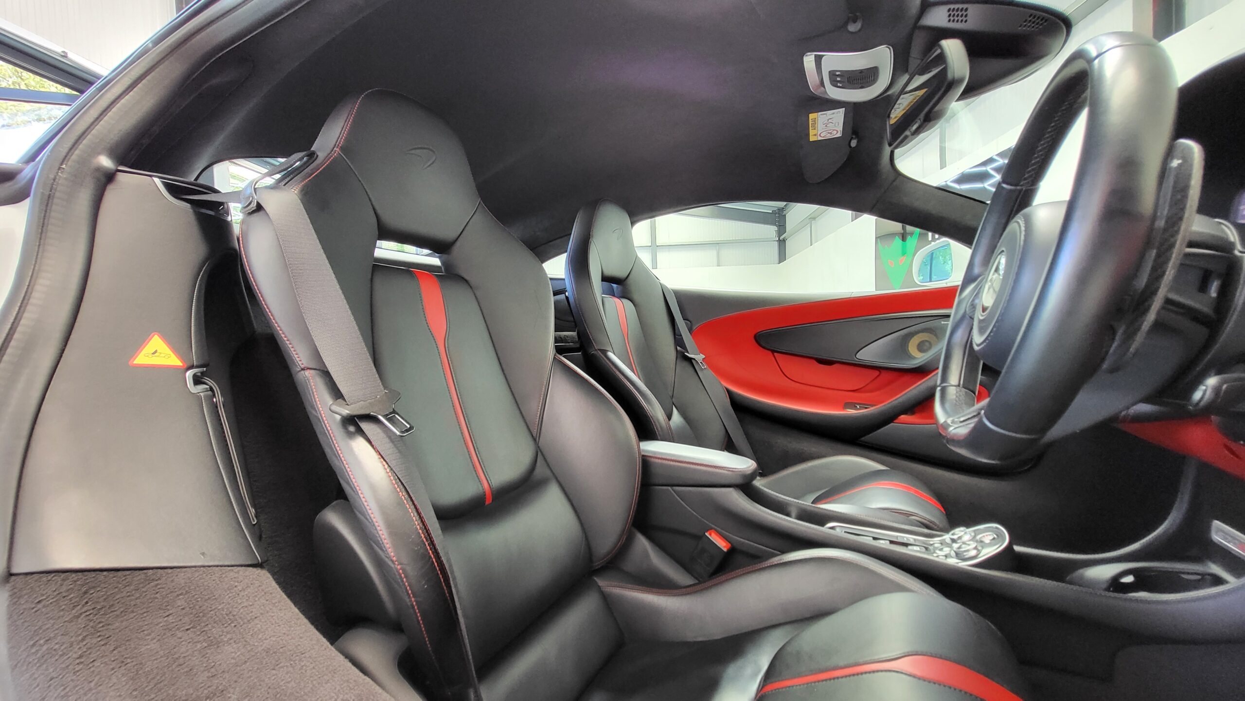 McLaren 570s Coupe