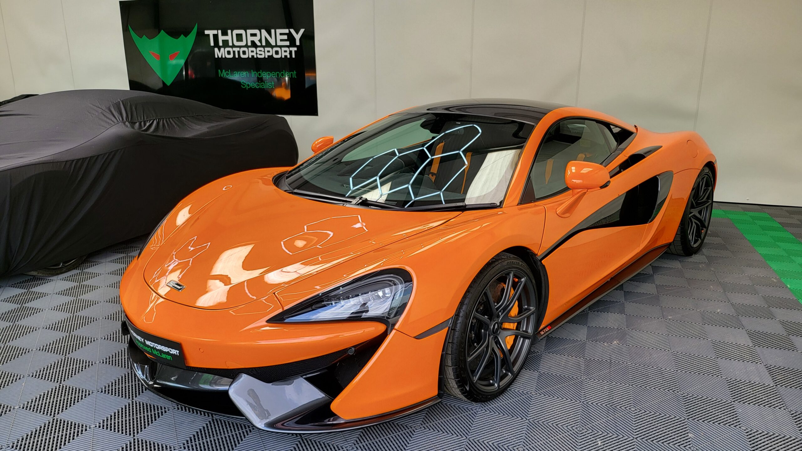 McLaren 570s Coupe