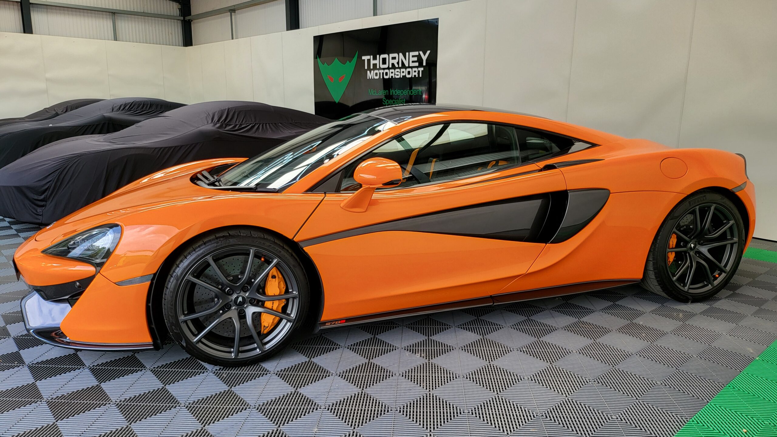 McLaren 570s Coupe