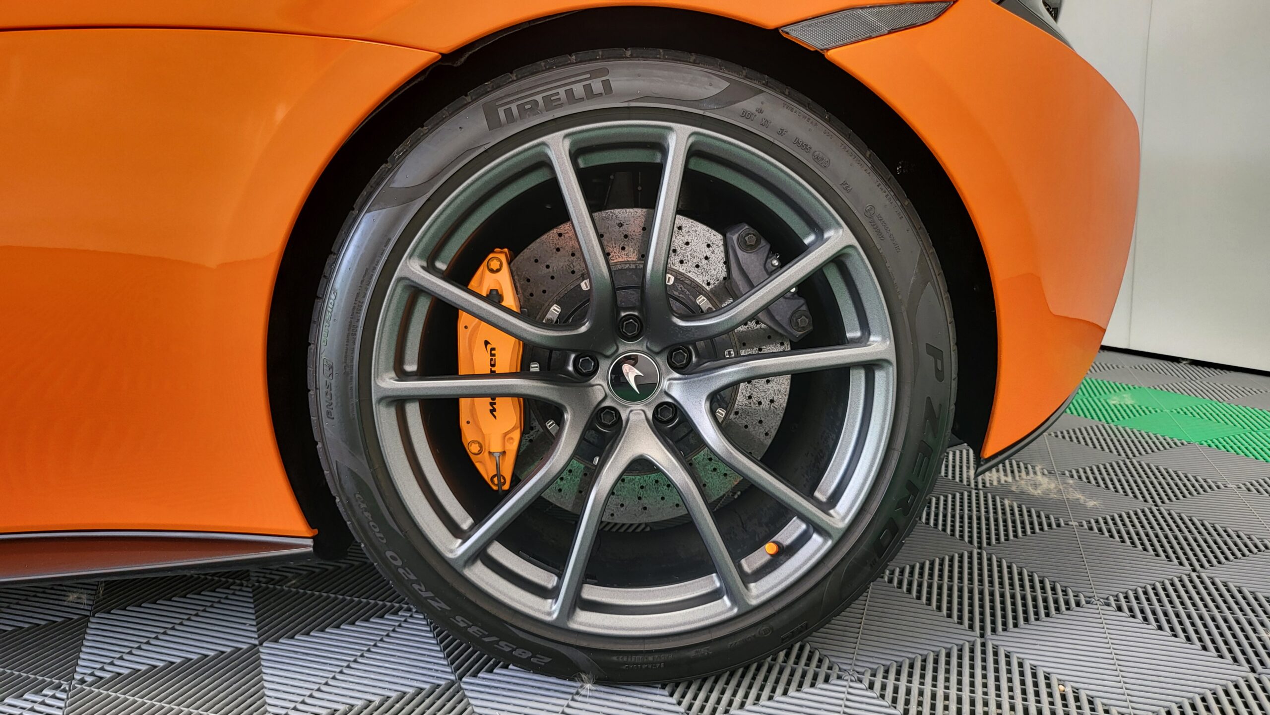 McLaren 570s Coupe