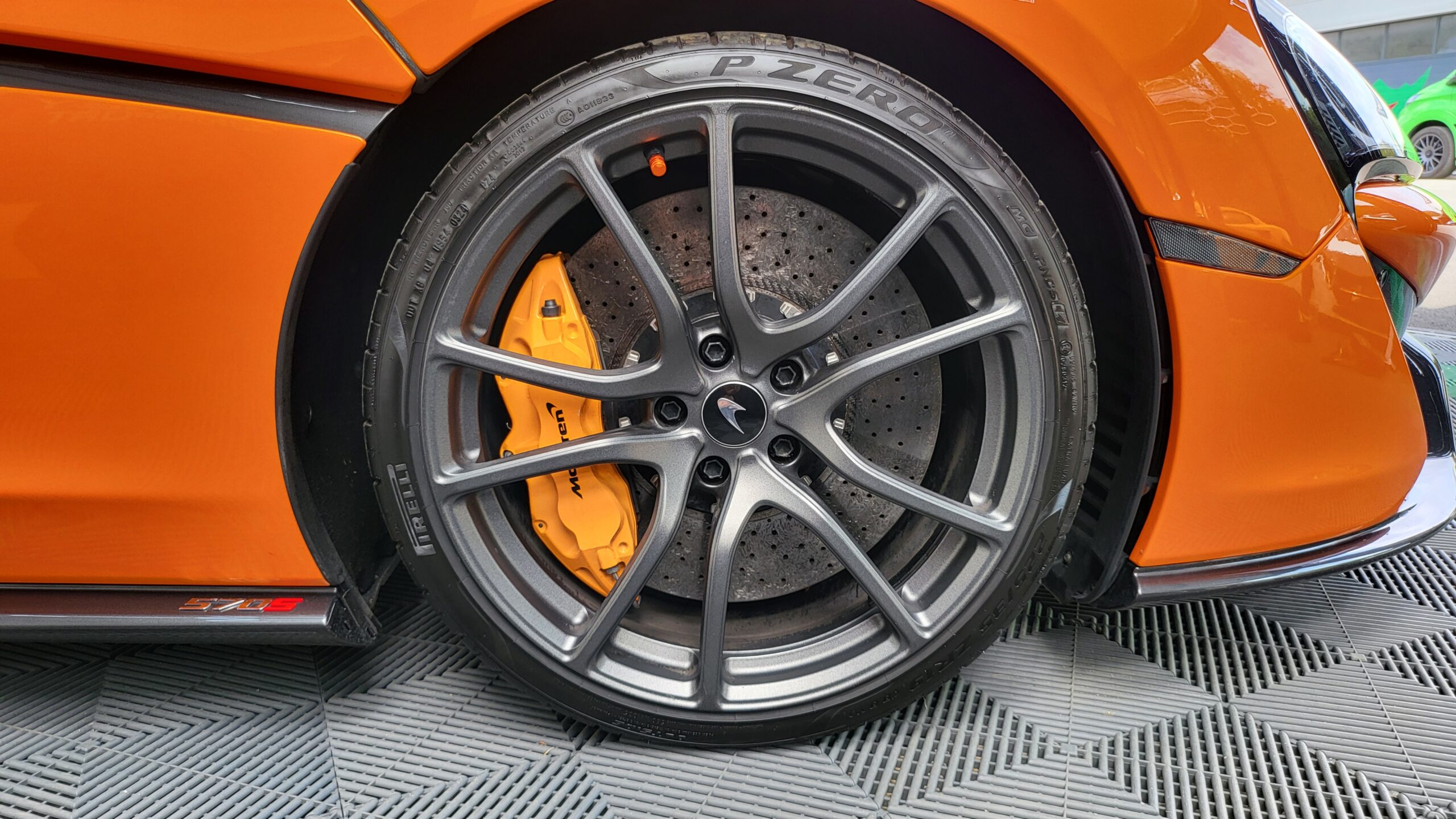 McLaren 570s Coupe