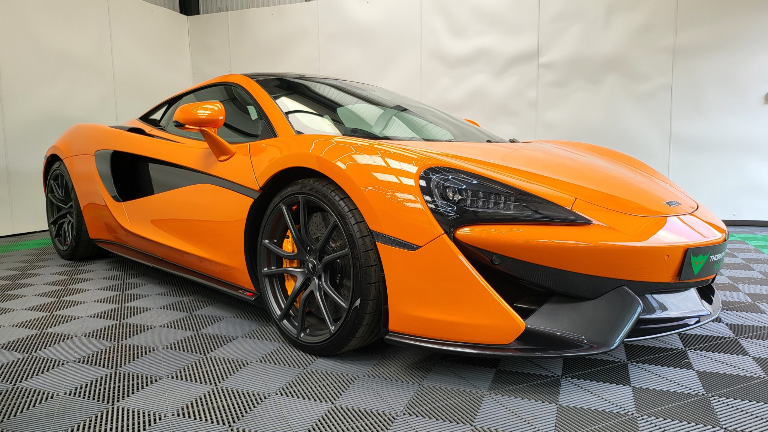 McLaren 570s Coupe