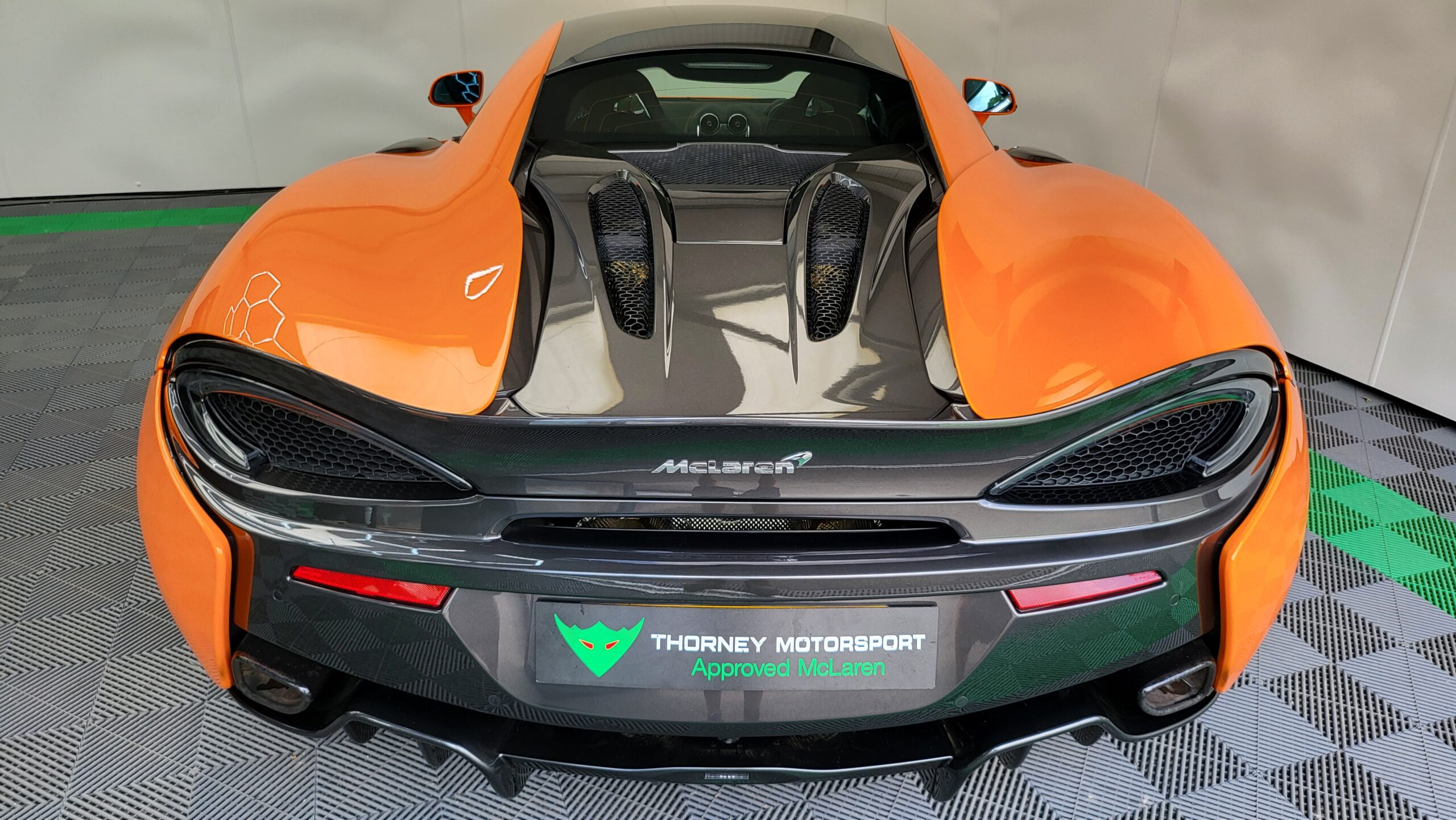 McLaren 570s Coupe