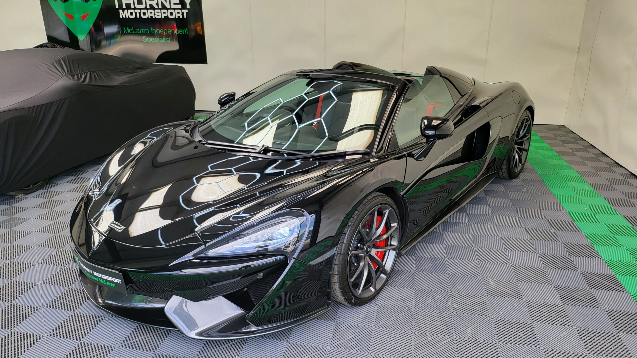 McLaren 570s Spider