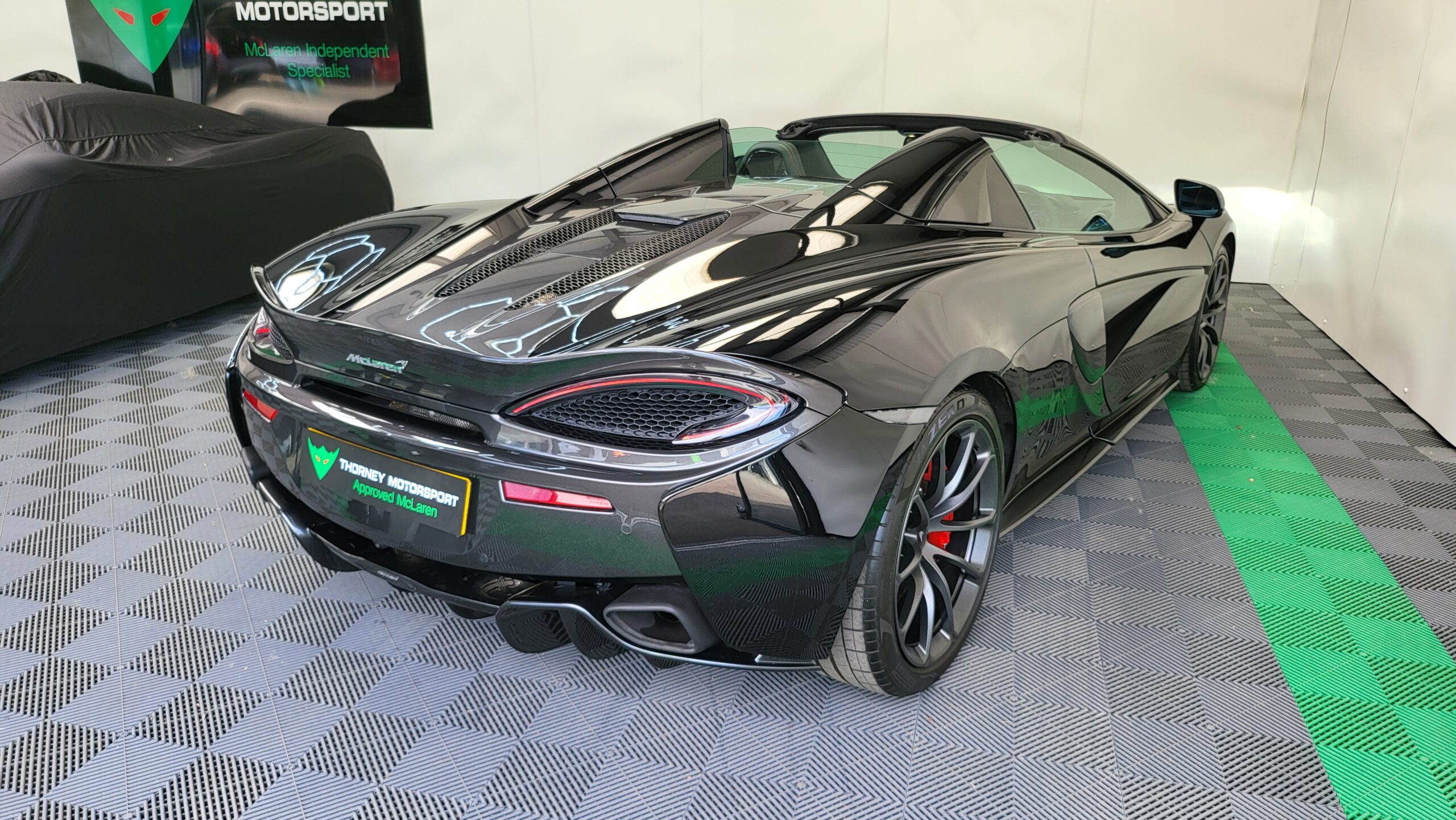 McLaren 570s Spider