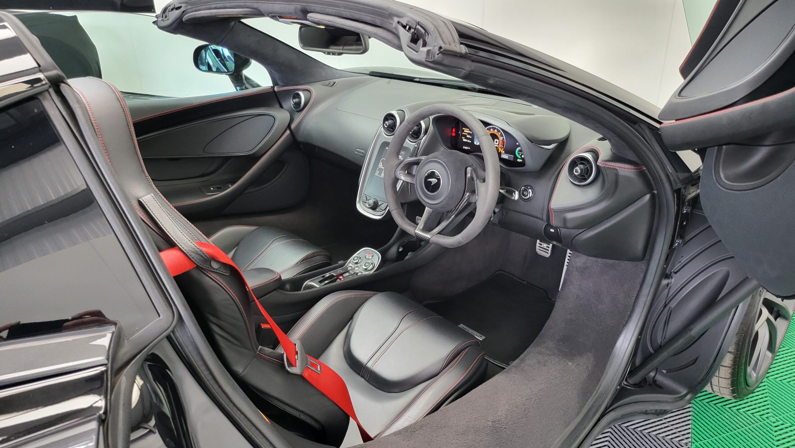 McLaren 570s Spider