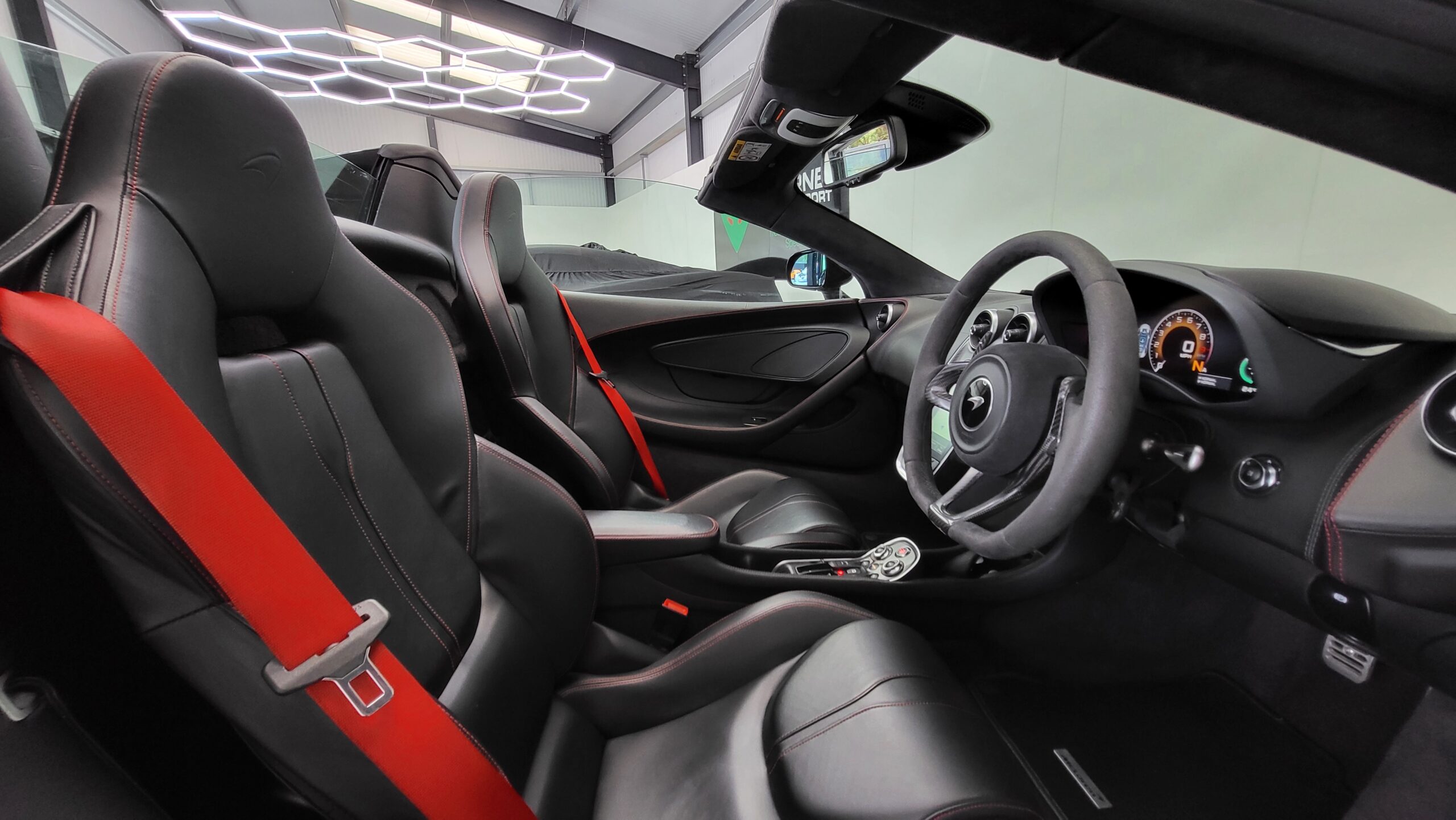 McLaren 570s Spider