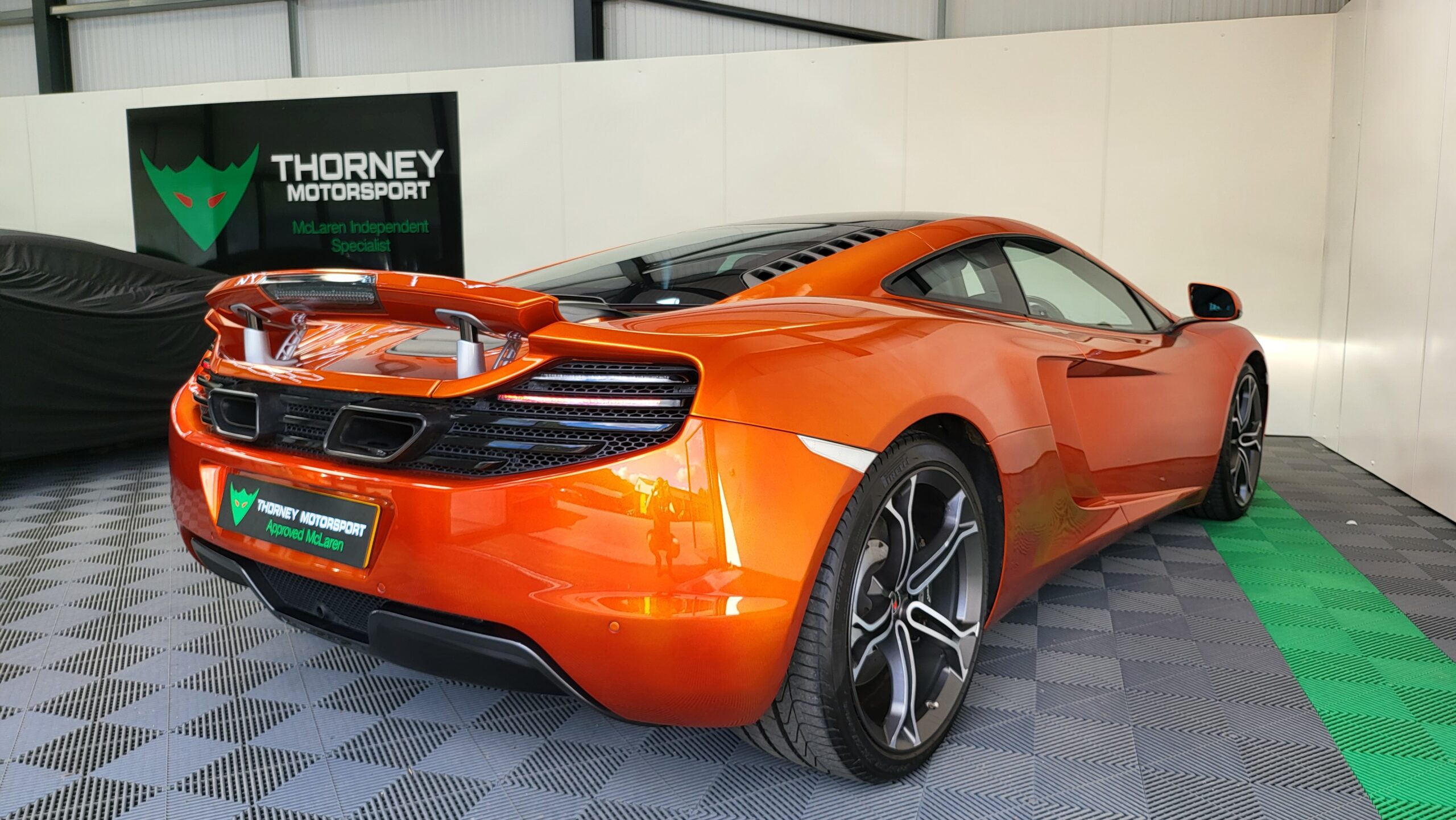 McLaren 12c Coupe