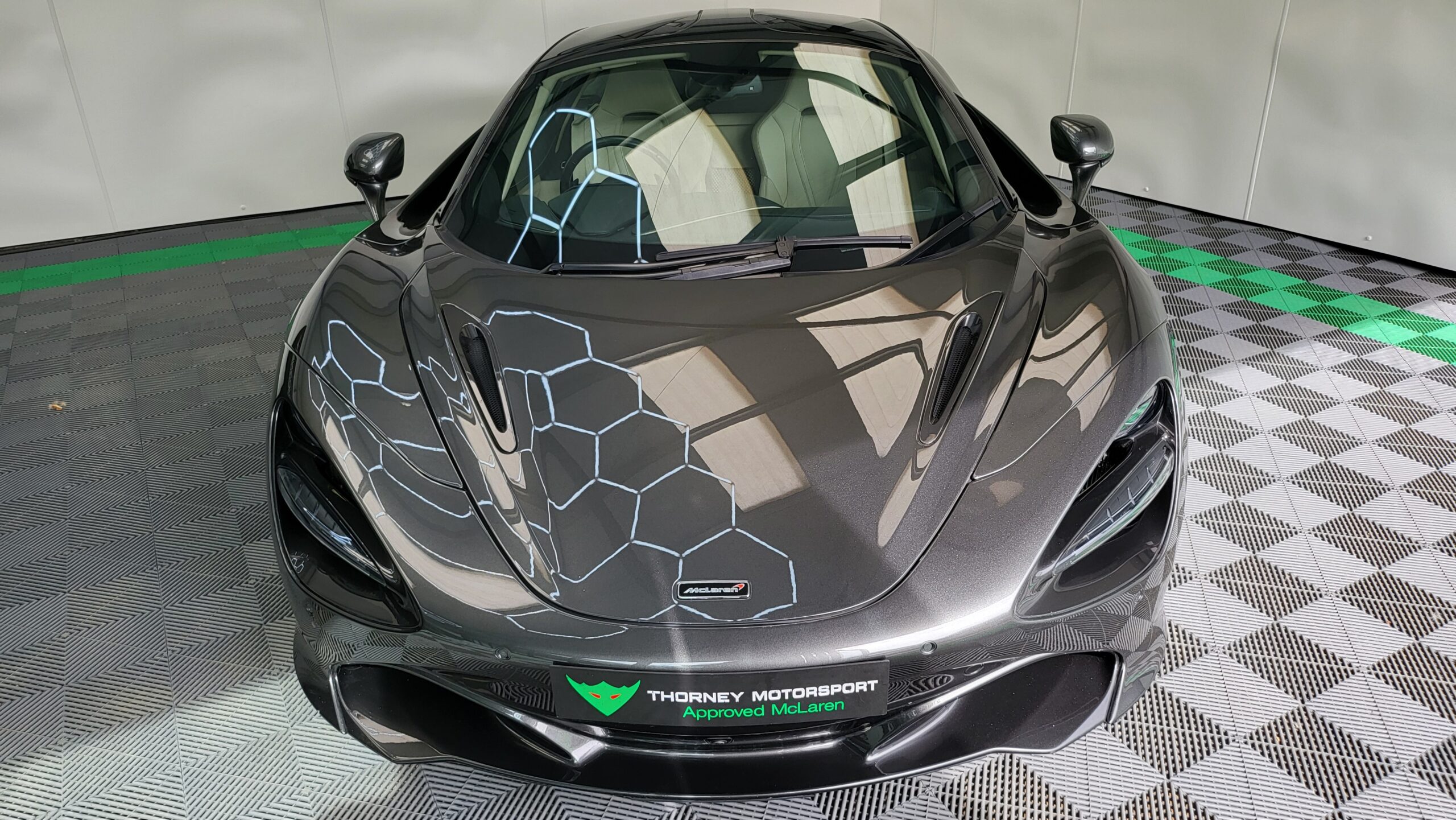 McLaren 720s Coupe SOLD