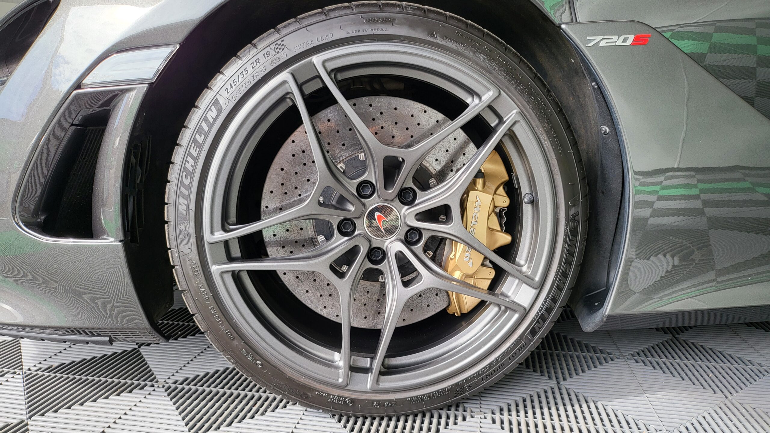 McLaren 720s Coupe SOLD