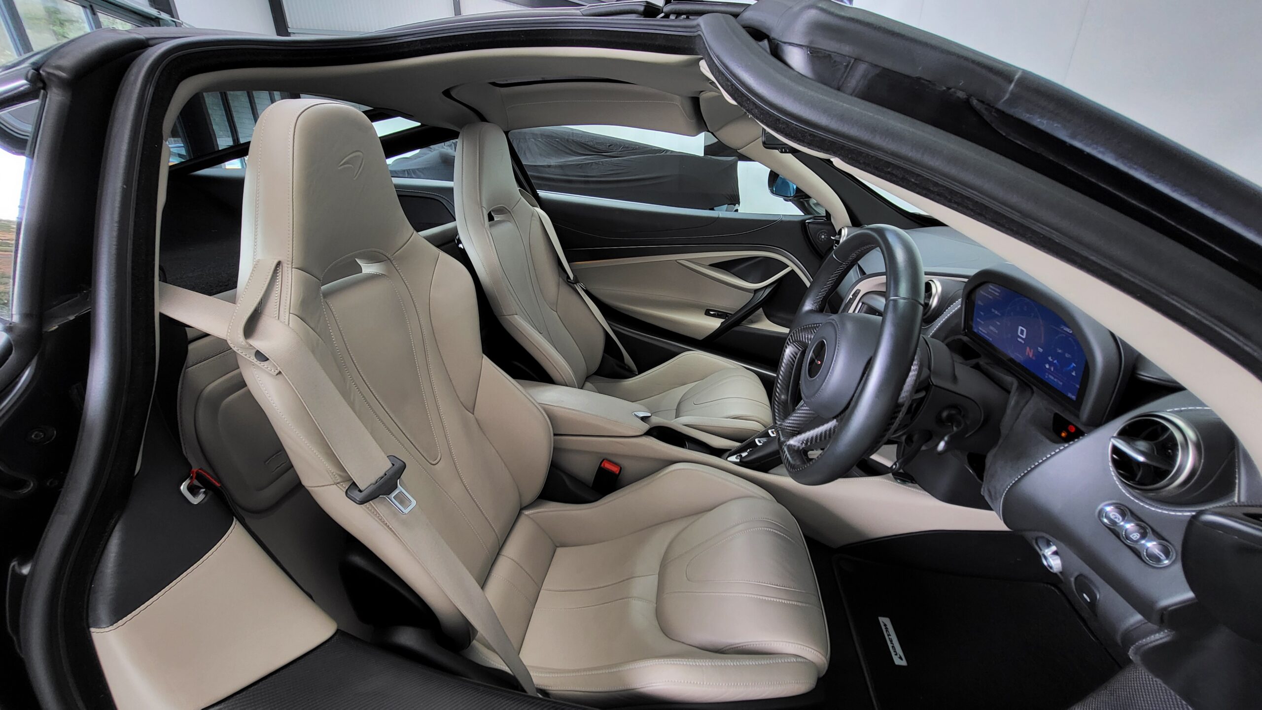 McLaren 720s Coupe SOLD